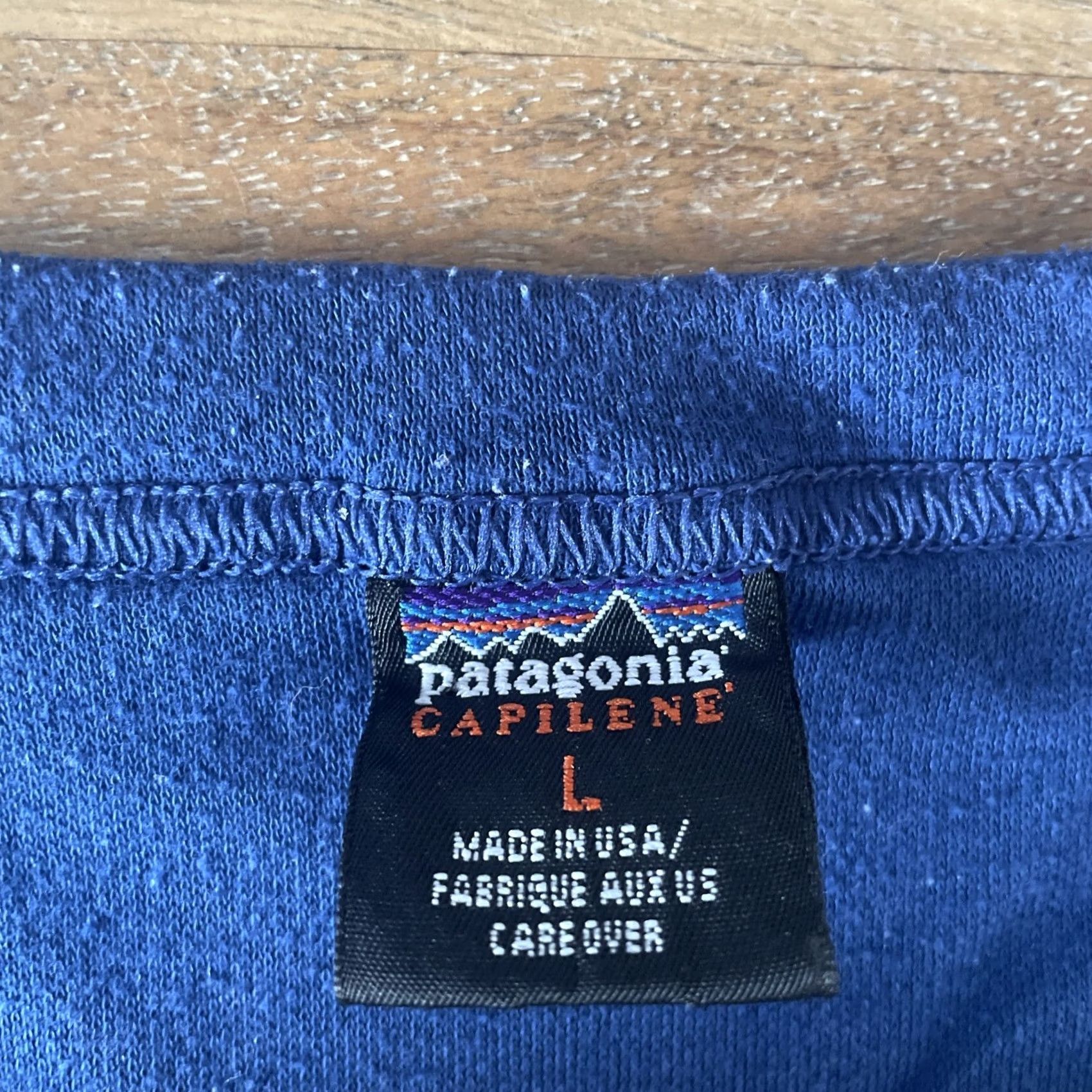 Patagonia VINTAGE Patagonia Shirt Mens L Blue Capilene Midweight Base Layer USA Capilene 90s 80s Outdoor Sports USA Shirts Mens Blue Capilene Shirt Size US L / EU 52-54 / 3 - 3 Thumbnail