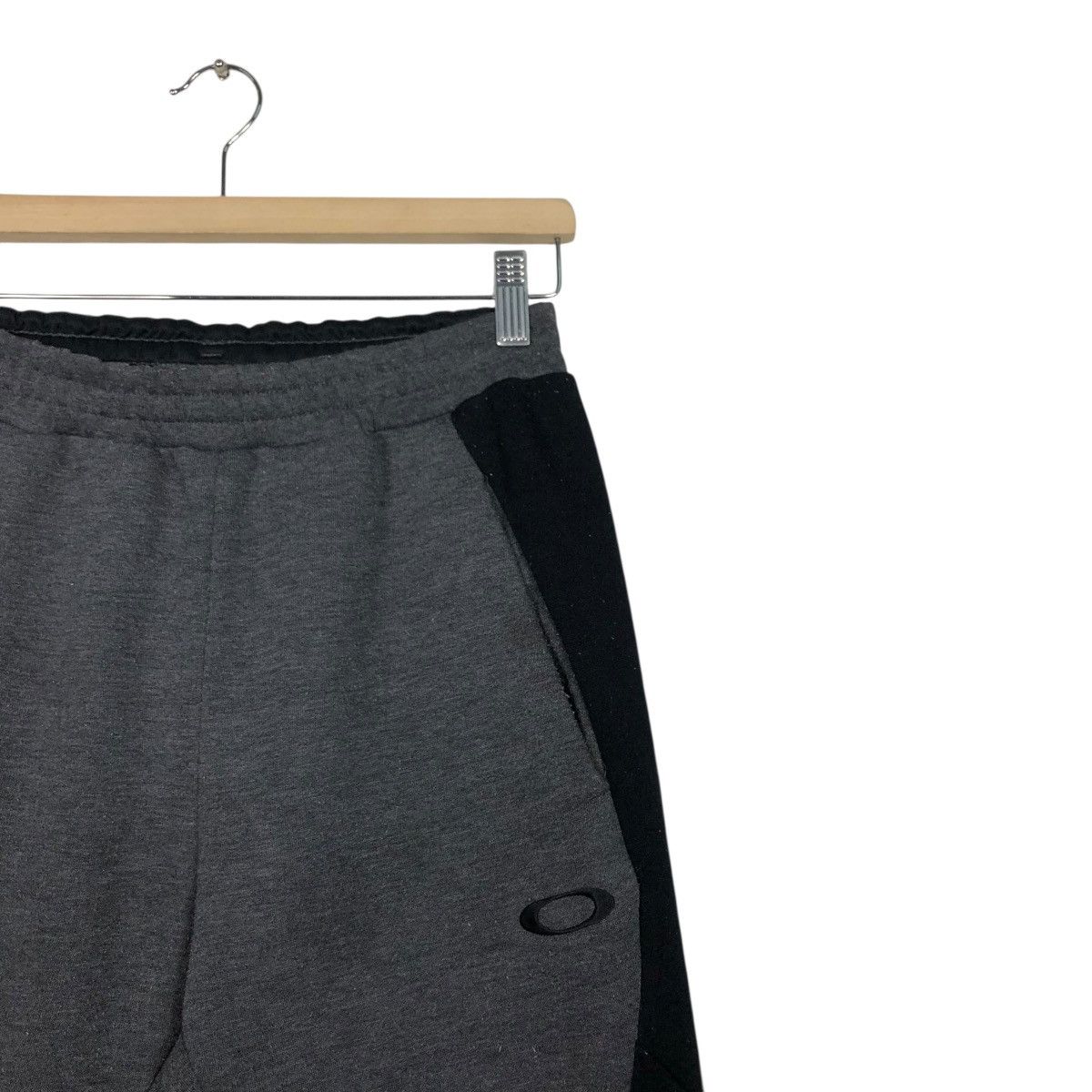 Oakley 🔥STREETWEAR JOGGER PANTS OAKLEY DOUBLE TONE Size US 29 - 8 Thumbnail