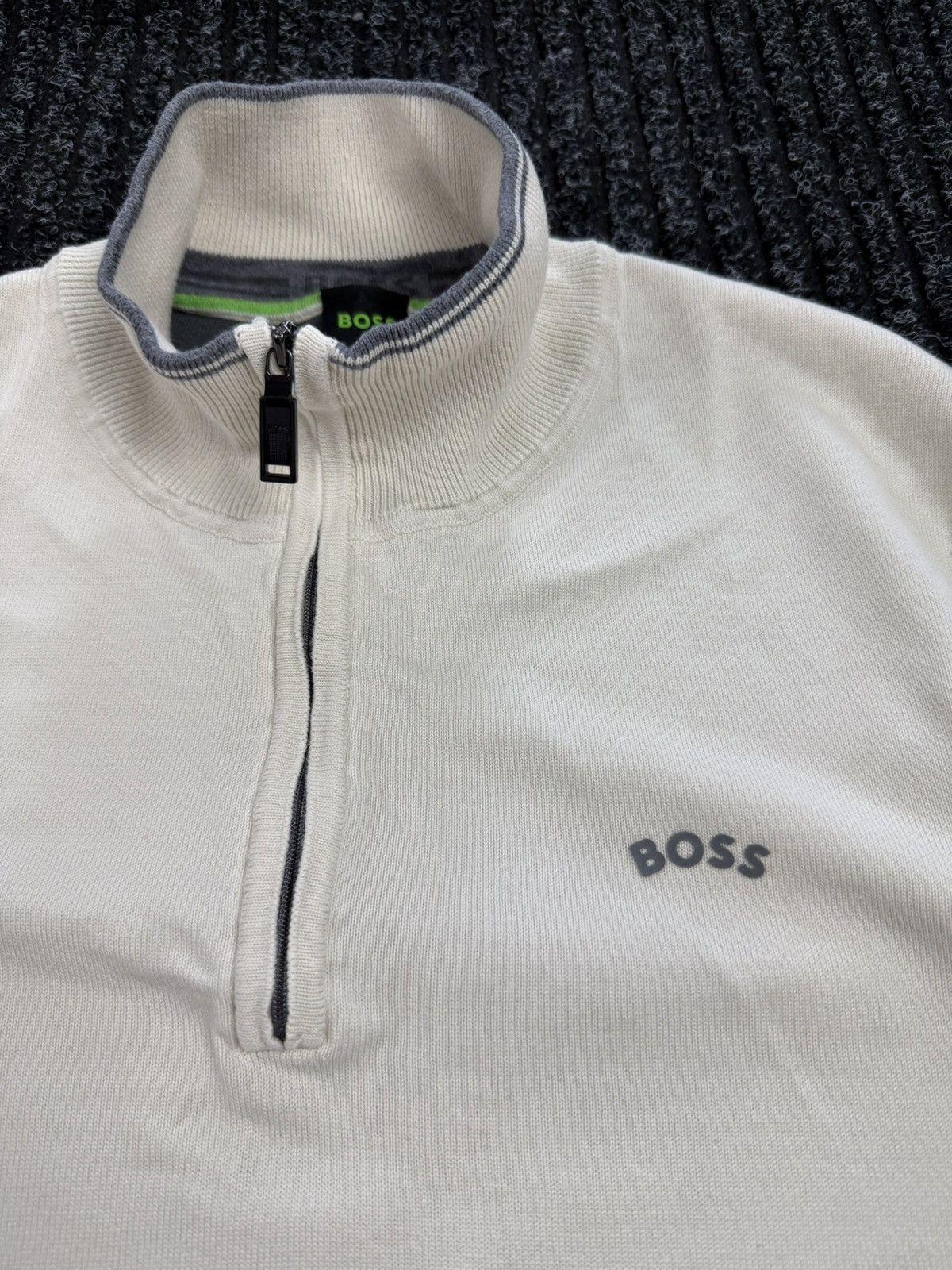 Hugo Boss Boss 1/3 Half Zip Pullovers Jumper Size US L / EU 52-54 / 3 - 3 Thumbnail