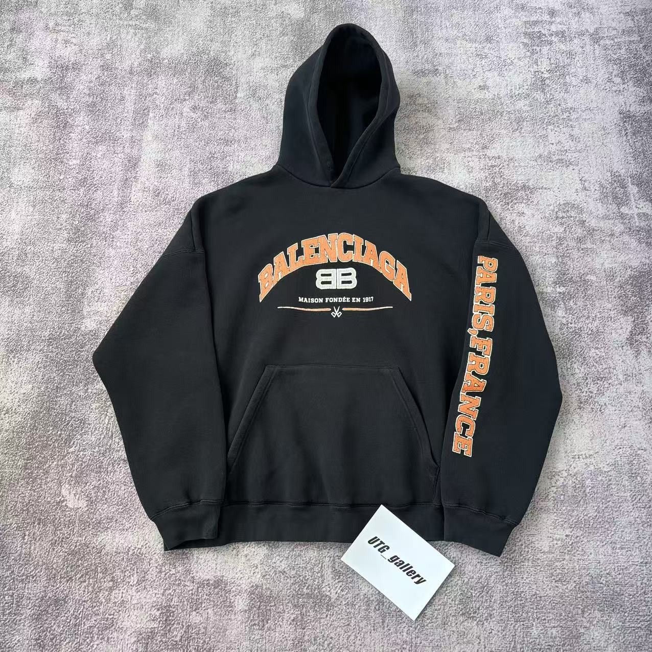 Balenciaga Balenciaga Maison Hoodie Size US M / EU 48-50 / 2 - 1 Thumbnail
