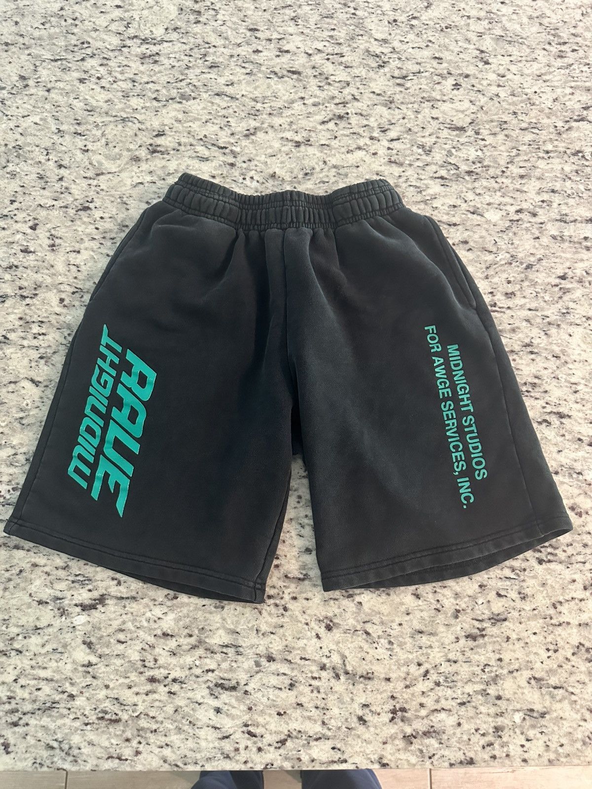 Midnight Studios Midnight studios Rave shorts Size US 30 / EU 46 - 1 Thumbnail