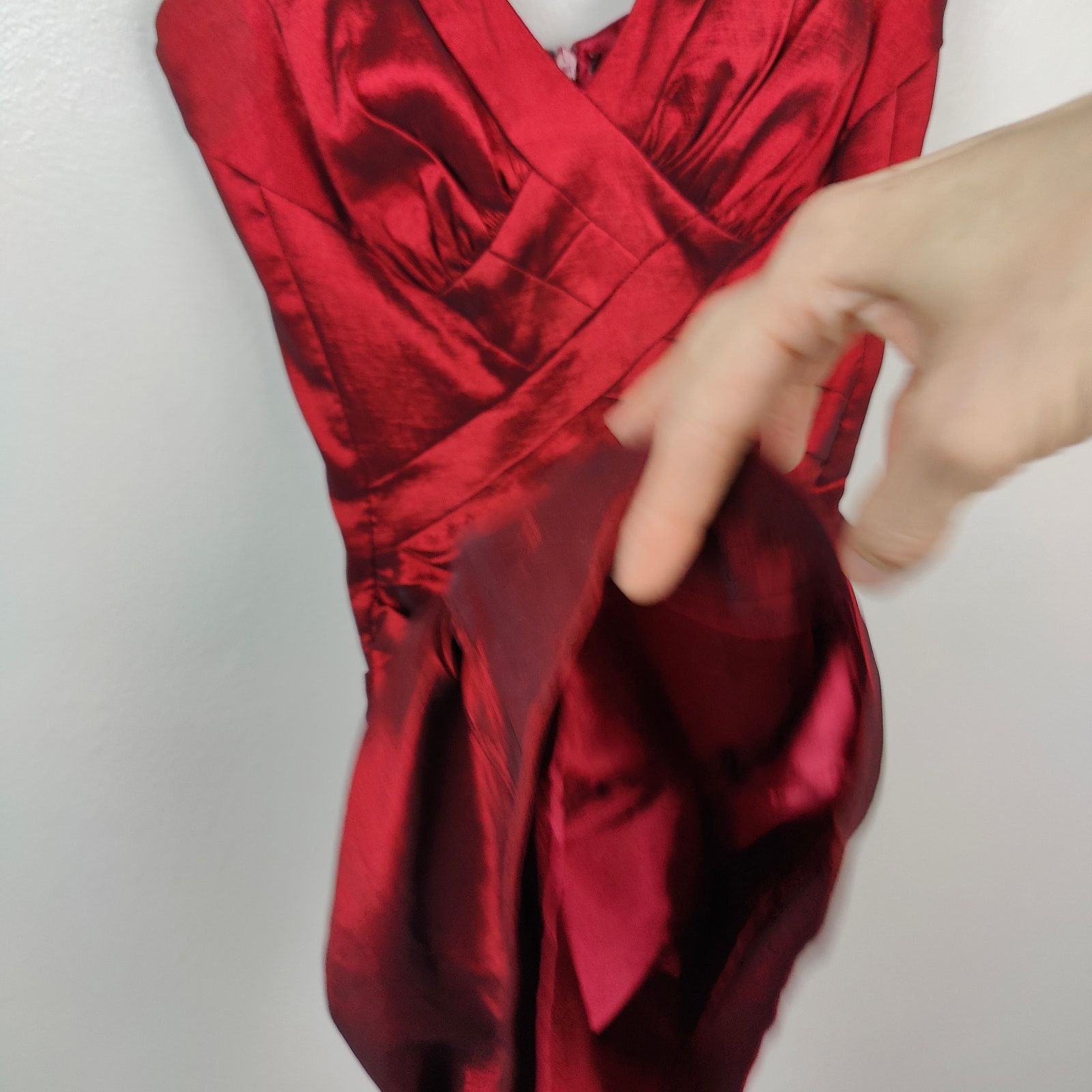 Jessica McClintock Vintage Jessica McClintock Bodycon Dress Womens 2 Red Satin Size XS / US 0-2 / IT 36-38 - 7 Thumbnail