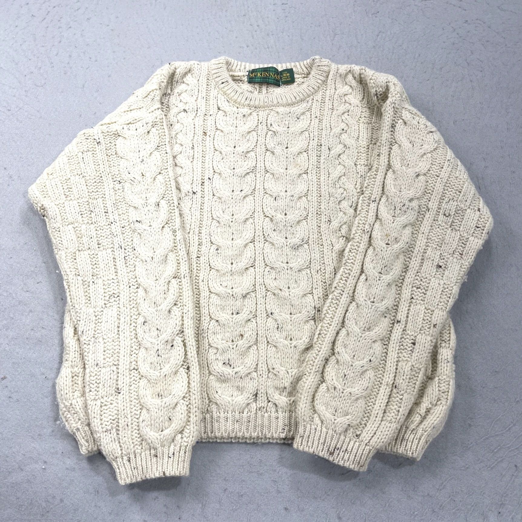 Vintage VINTAGE McKENNAS Wool Fisherman Crewneck Oarsman Irish Sweater Womens Large Crew Neck Cable-Knit Wool Pullover 80s 90s Winter Casual Womens Size L / US 10 / IT 46 - 2 Thumbnail