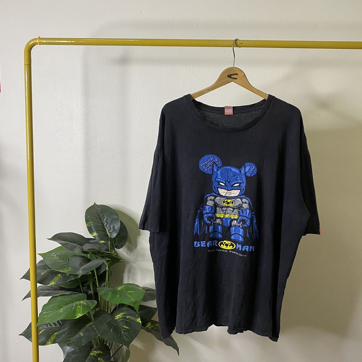 Other Vintage Y2K Bear Man Batman Parody Funny Humor Tee Size US XL / EU 56 / 4 - 1 Thumbnail