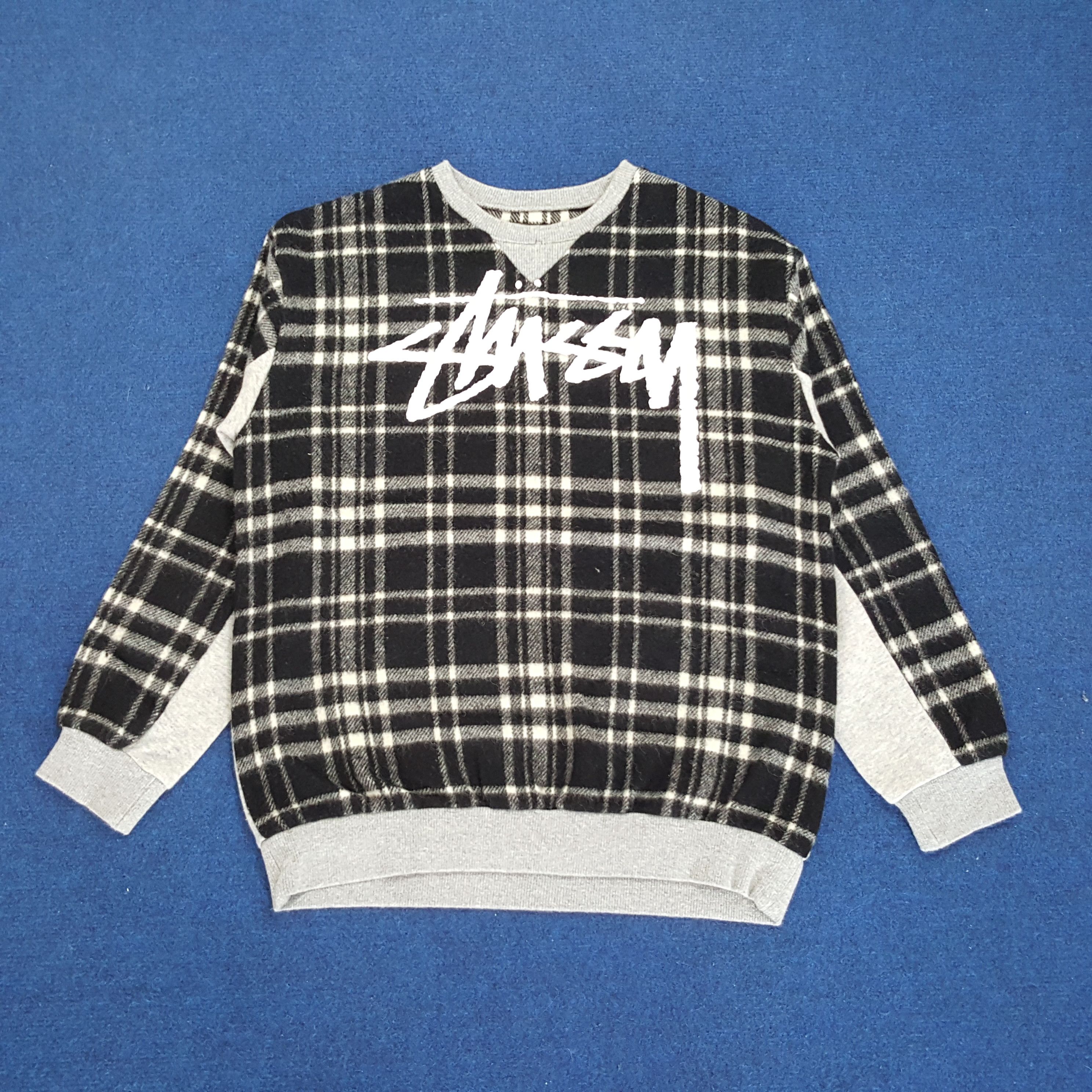 Vintage Stussy Big Logo Streetwear Sweatshirt