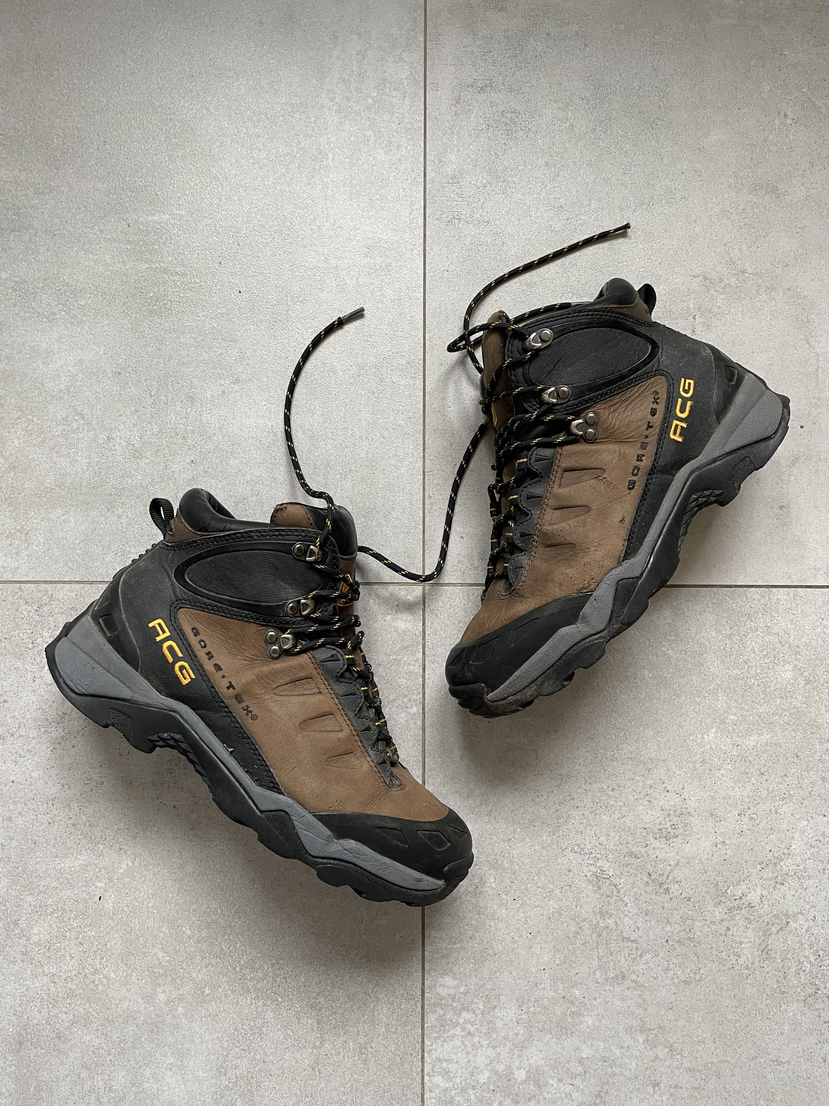 Nike × Nike ACG × Vintage Y2K NIKE ACG 2001 VINTAGE BROWN LEATHER 