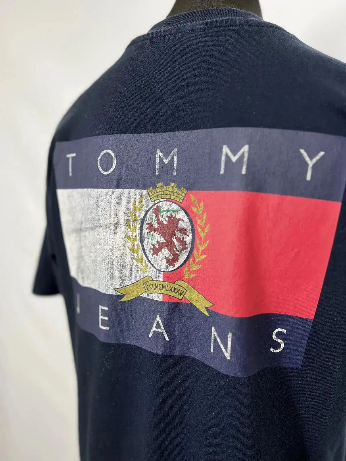 Designer × Tommy Hilfiger Tommy Jeans big logo t shirt Size US M / EU 48-50 / 2 - 3 Thumbnail