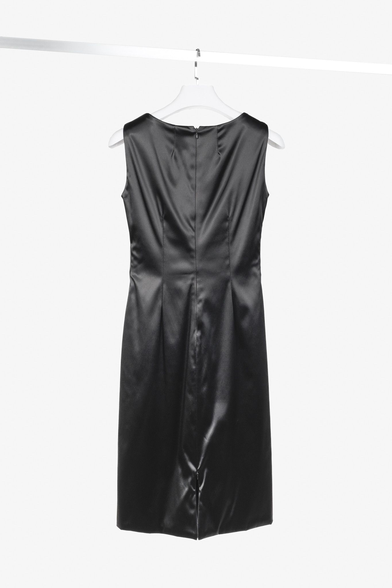 Paul Hardy Black Satin Pleated Sleeveless Midi Dress