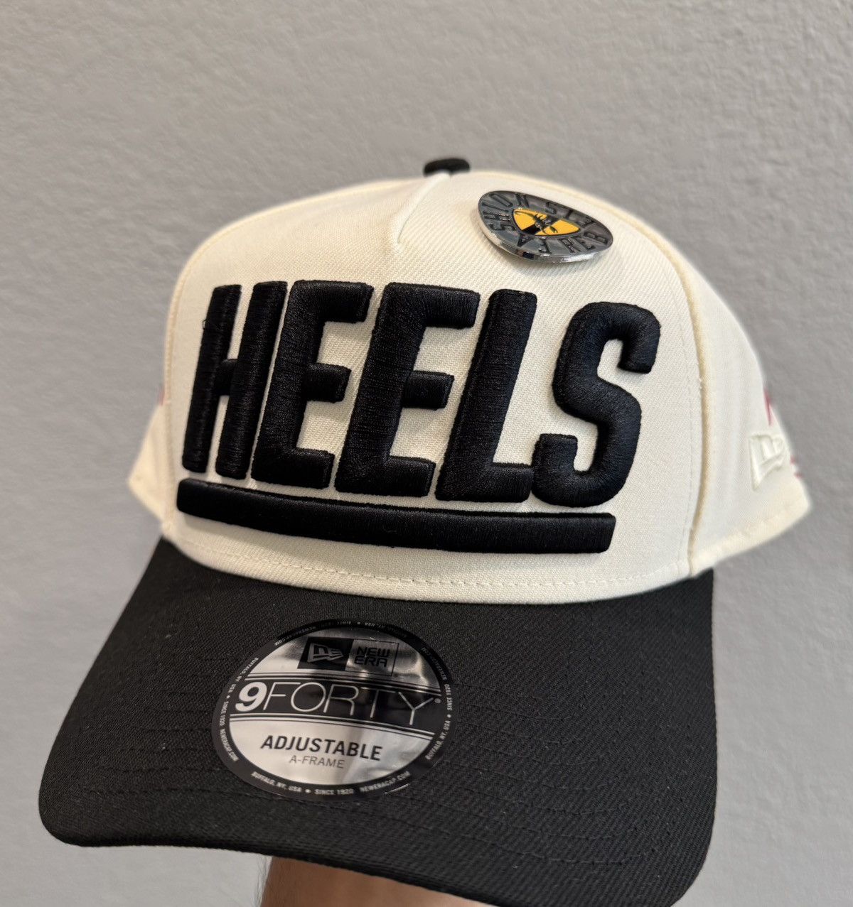 New Era OFFICIAL 4TH ROPE X NEW ERA “HEELS” SnapBack WEST SIDE GUN ...