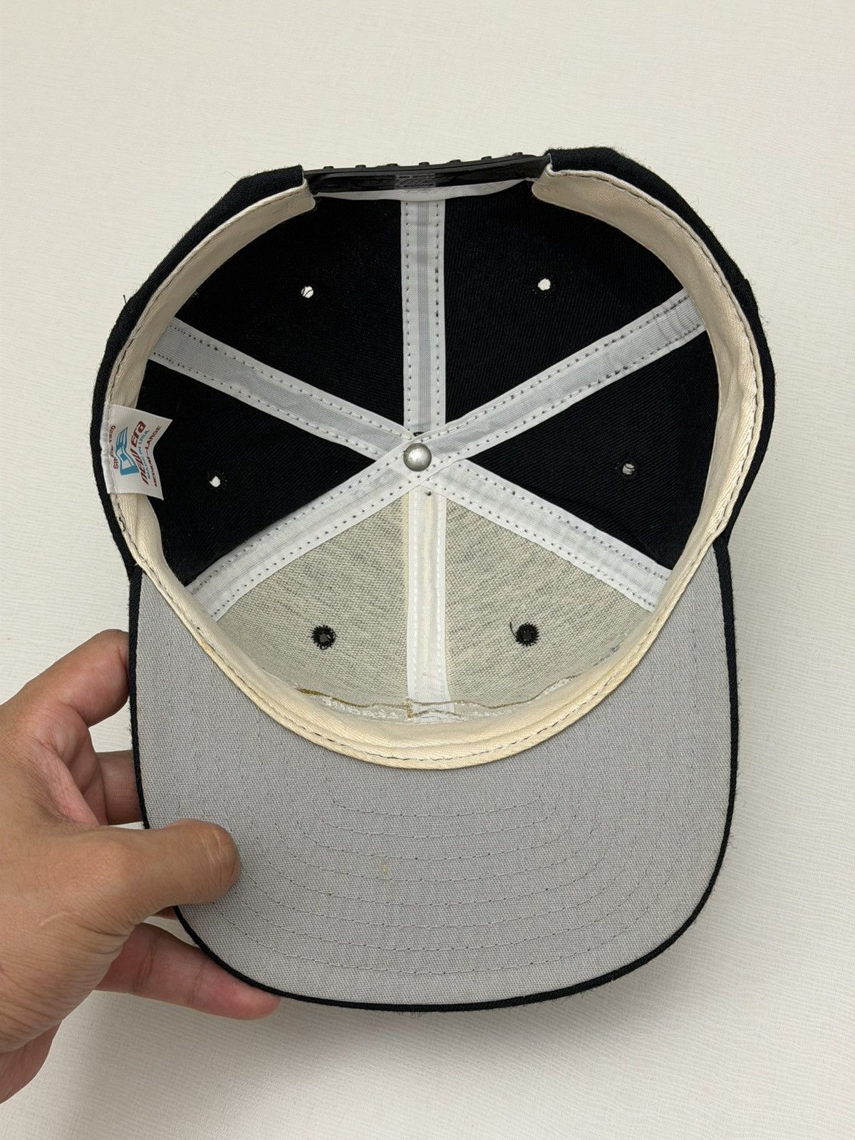 New Era Vintage 1998 MLB National League Central Champions New Era Size ONE SIZE - 6 Thumbnail