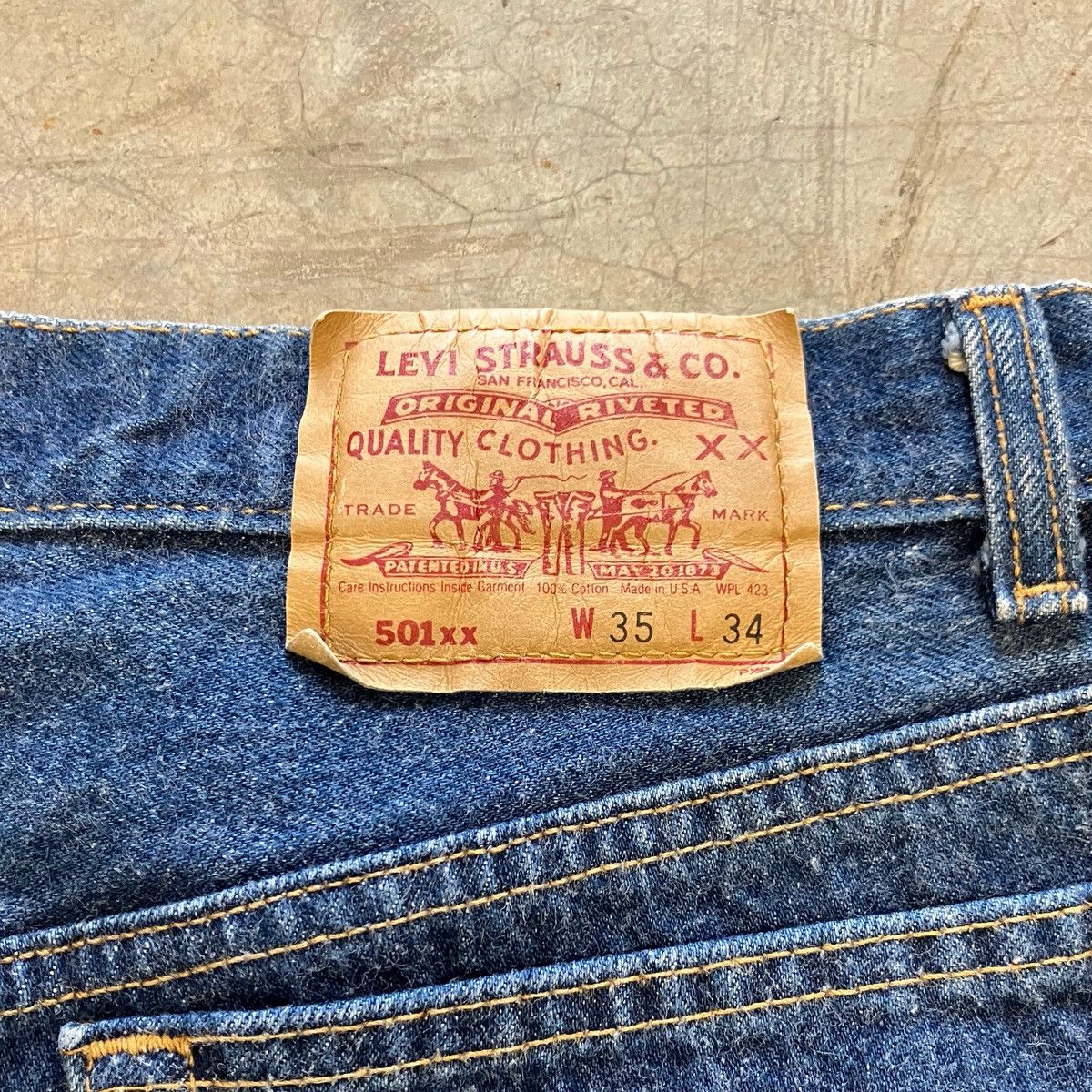 Vintage Vintage Levi's Jeans Size US 35 - 4 Thumbnail