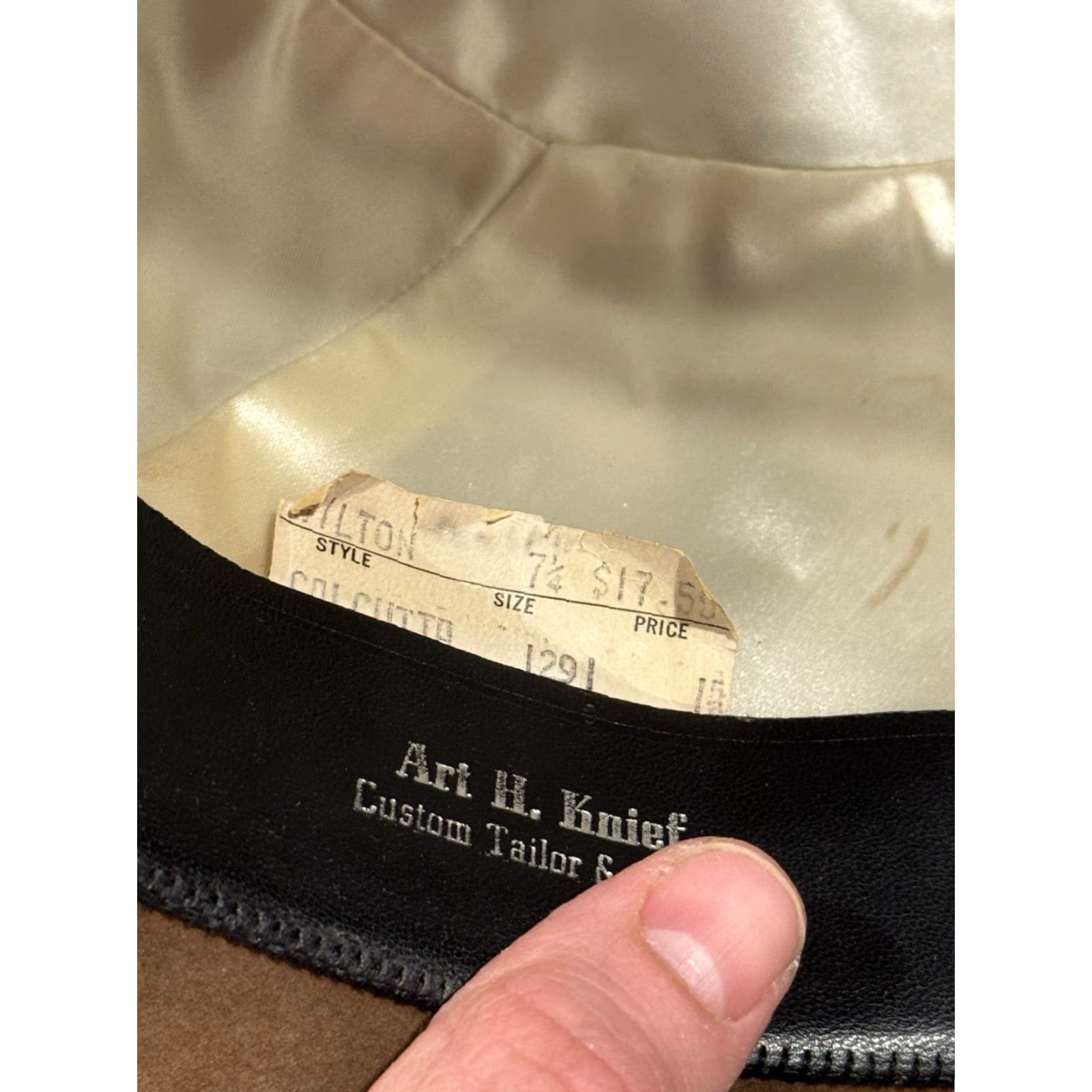 Vintage VINTAGE Resistol Hilton Calcutta Brown Beaver Fedora Hat Cap 7 1/4 Men Women 1950s Decade Rockabilly Size ONE SIZE - 8 Thumbnail
