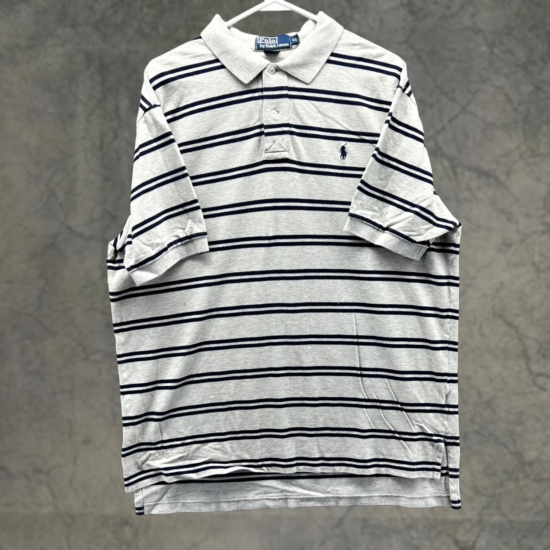 Polo Ralph Lauren VINTAGE Polo by Ralph Lauren Polo Shirt Mens XL Gray Stripe Pony Pique Cotton Polo by Ralph Lauren Shirt Mens XL Gray Stripe Pony Logo Cap Sleeve? Size US XL / EU 56 / 4 - 1 Thumbnail