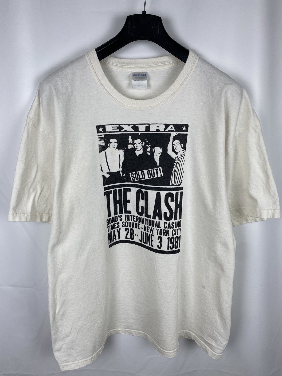 Band Tees The Clash Vintage Tee T-Shirt Tour size XL Size US XL / EU 56 / 4 - 1 Thumbnail