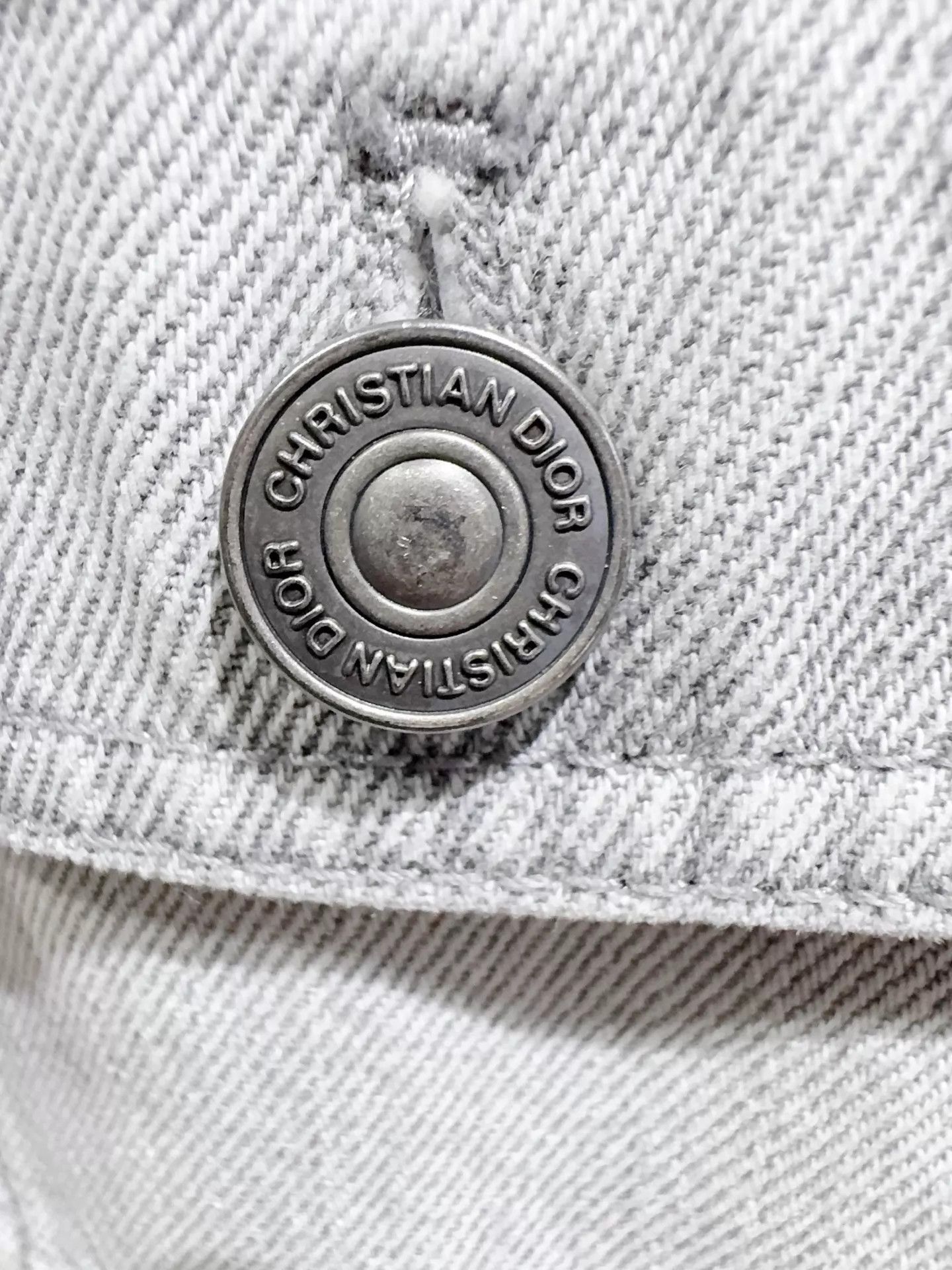 Dior Dior denim jacket F34 new with tags back design Size XS / US 0-2 / IT 36-38 - 2 Thumbnail