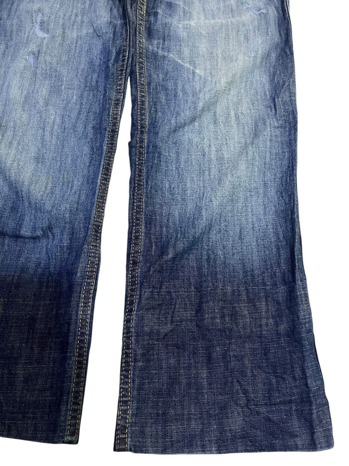 If Six Was Nine × Japanese Brand × True Religion VINTAGE TRUE RELIGION ROMAN PHOENIX WASHED BLUE JEANS Size US 32 / EU 48 - 5 Thumbnail
