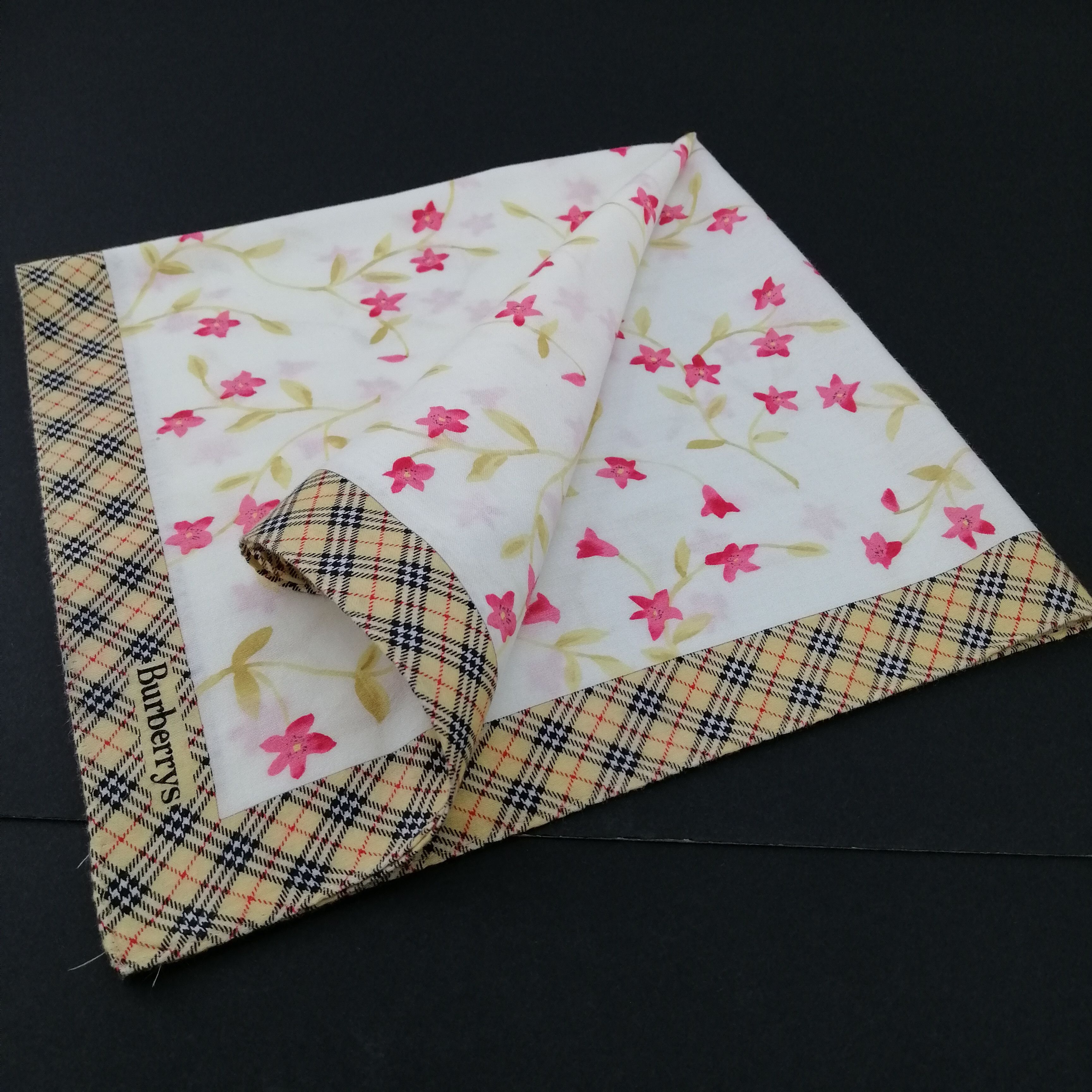 Burberry × Vintage Burberrys Handkerchief/Neckerchief/Bandana-KD3193 Size ONE SIZE - 5 Thumbnail