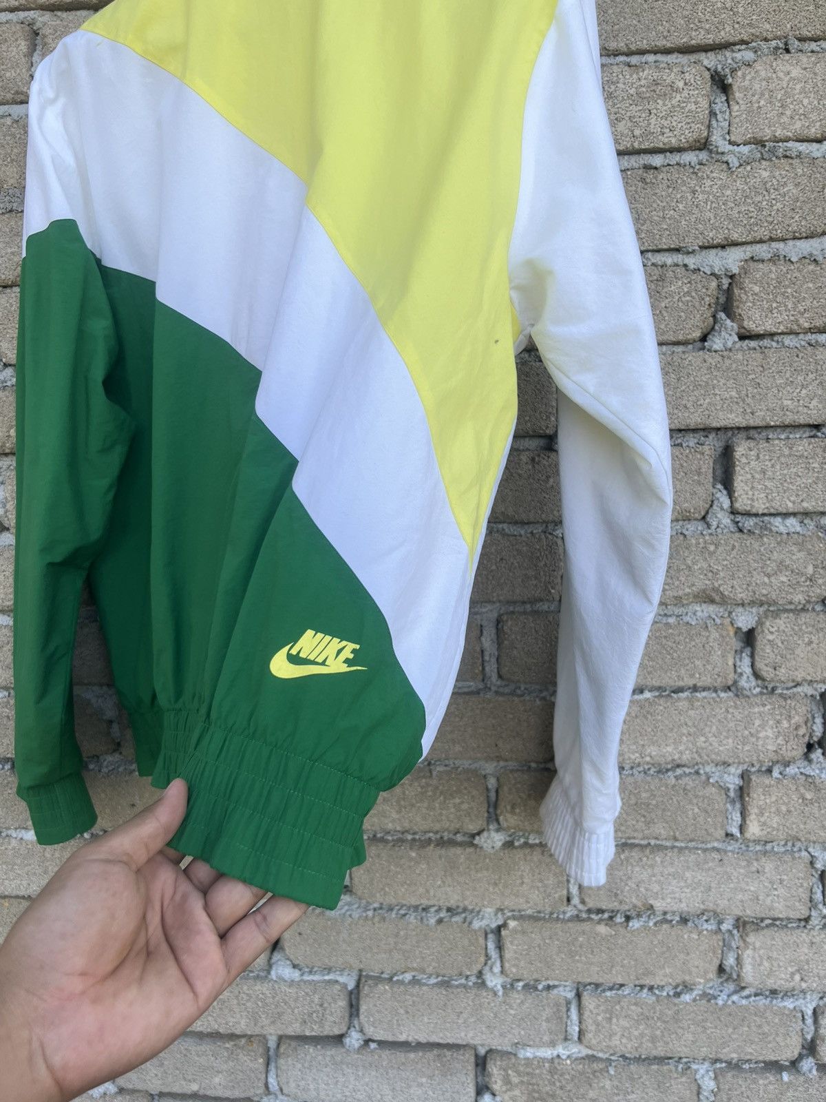 Nike Nike Spellout Light Jacket Very Nice Design Size US L / EU 52-54 / 3 - 9 Thumbnail
