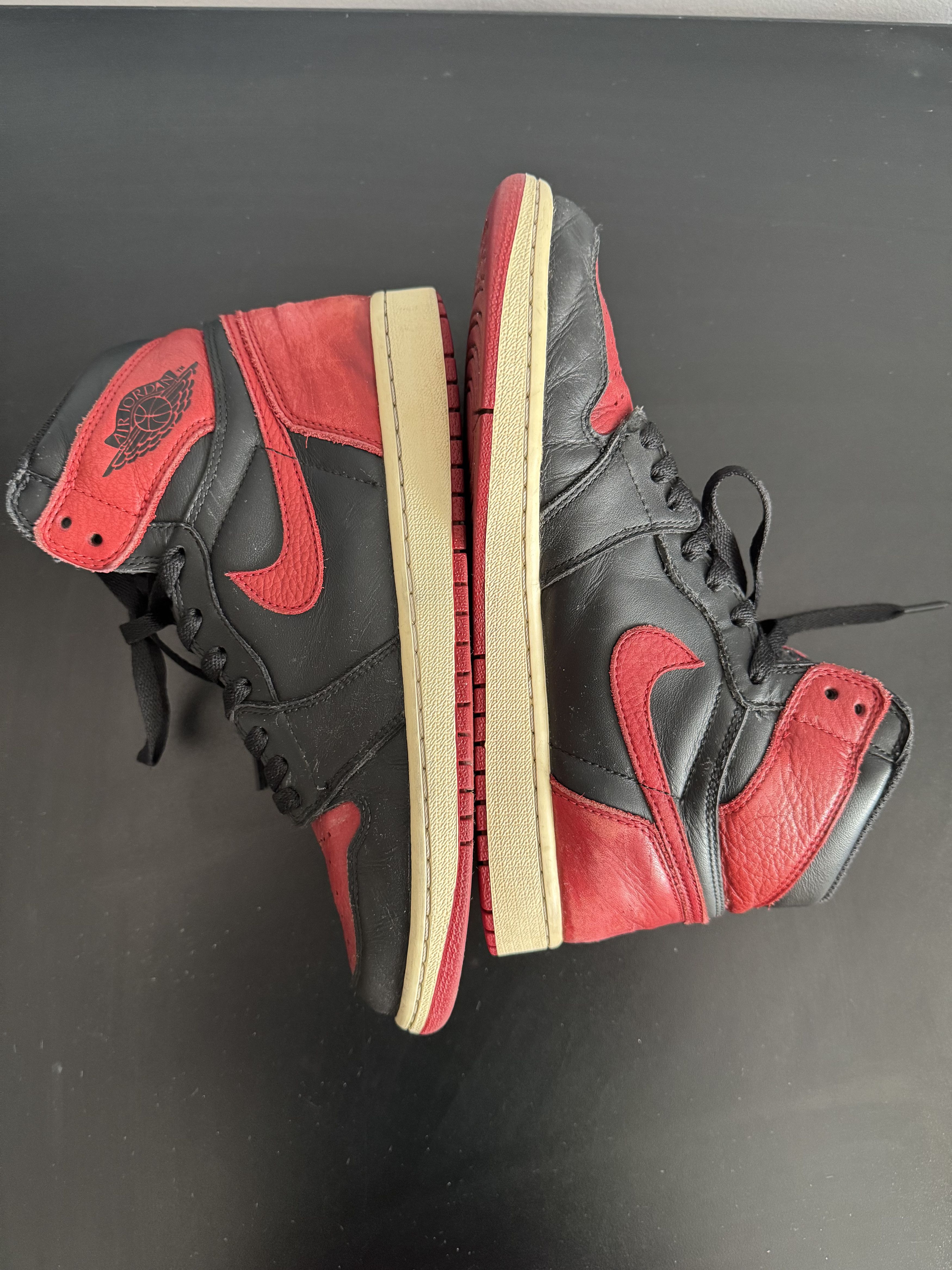 Nike Nike Air Jordan 1 Retro High Bred Banned 2016 OG Red Black Size US 9 / EU 42 - 5 Thumbnail