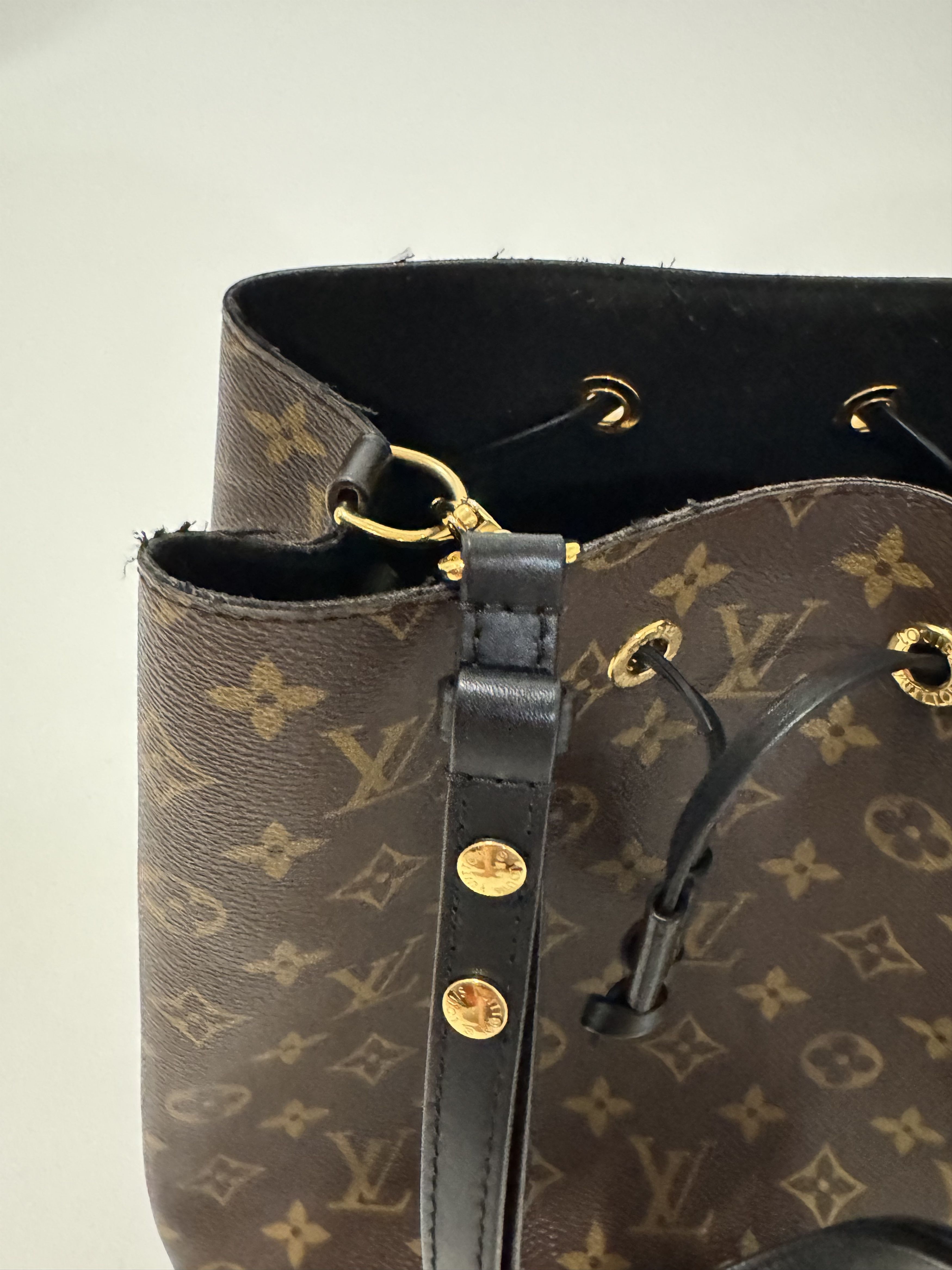 Louis Vuitton NéoNoé MM Size ONE SIZE - 17 Thumbnail