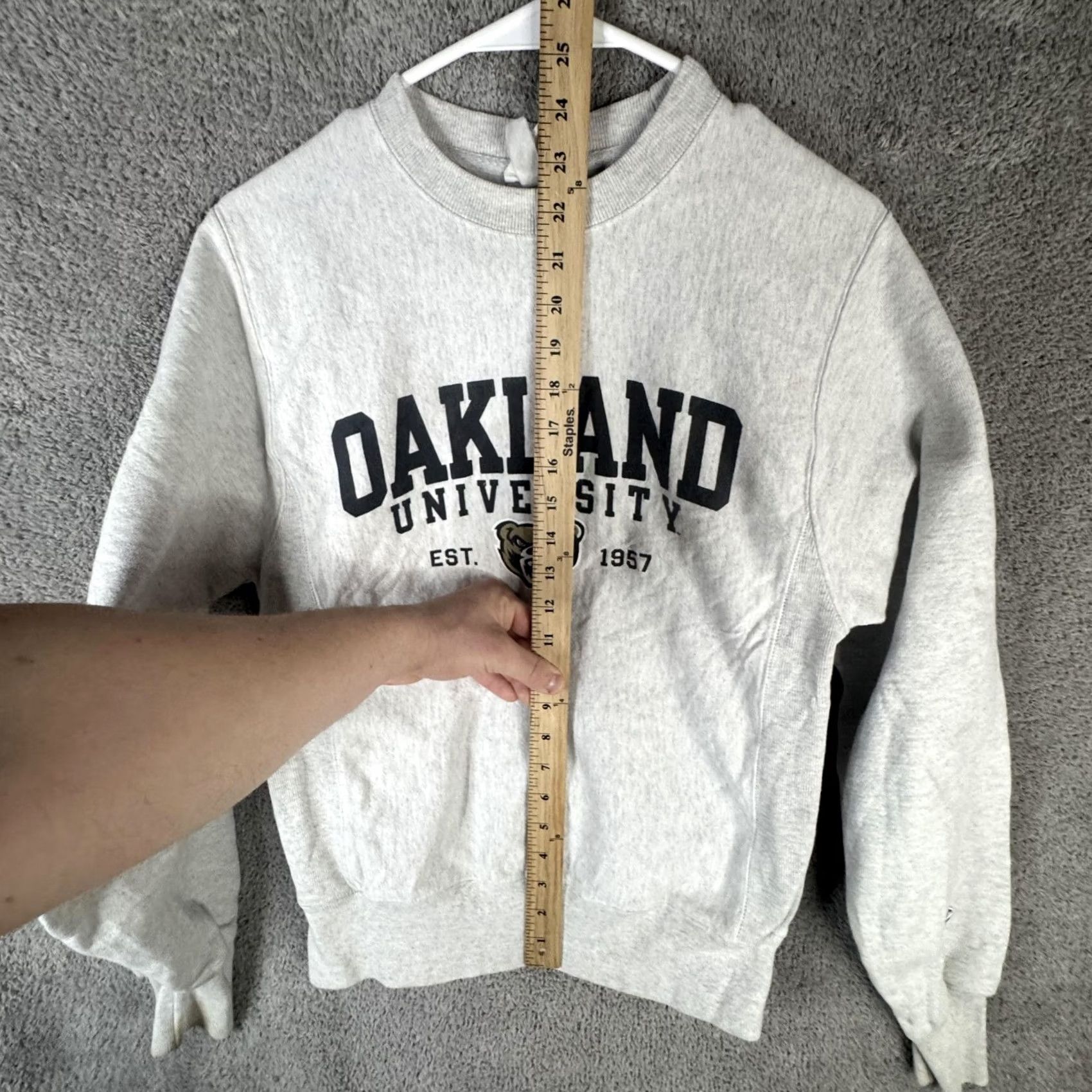 Champion VINTAGE Champion Reverse Weave Sweatshirt Mens XS Gray Oakland University Graphic Fleece Size US XS / EU 42 / 0 - 7 Thumbnail
