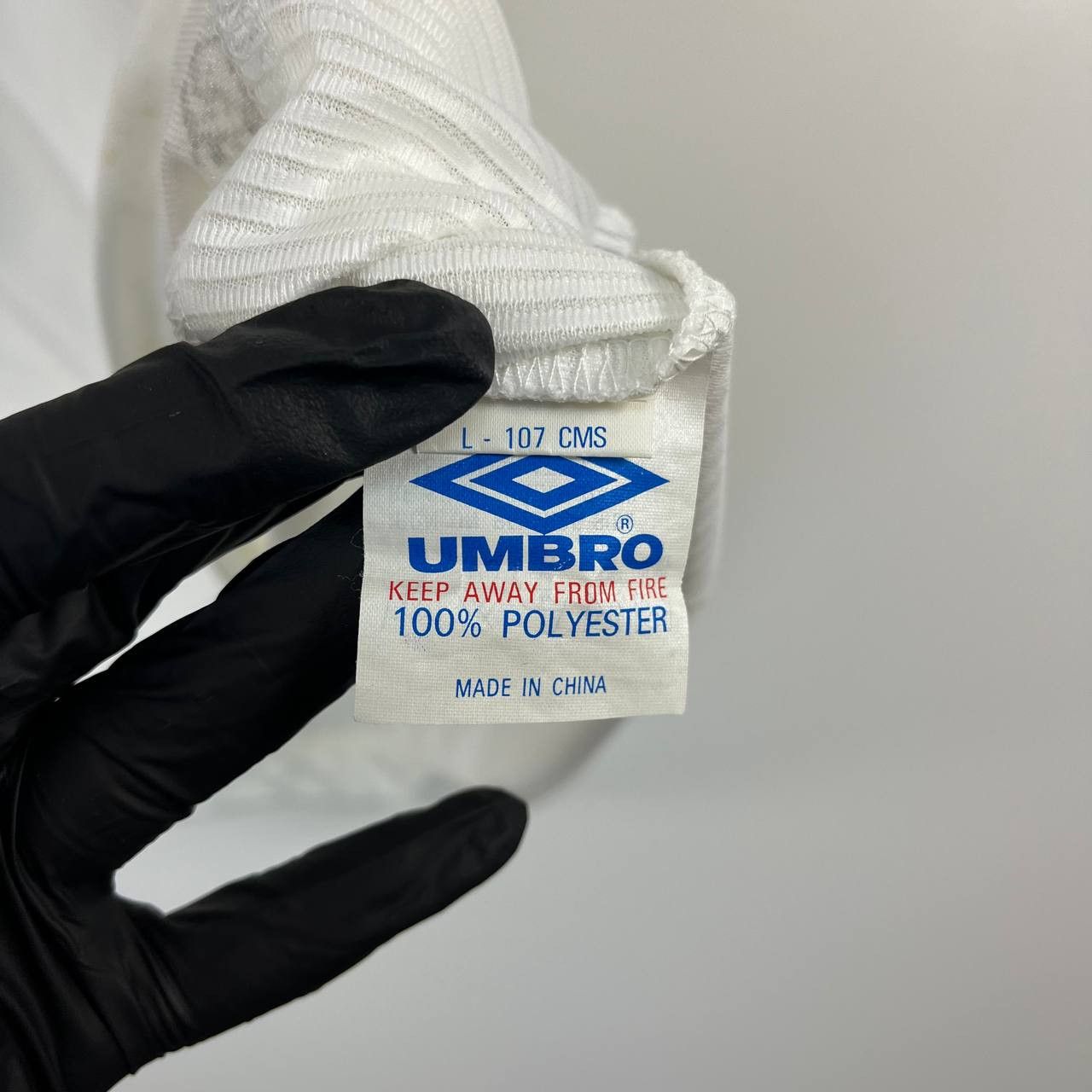 Umbro England 1999/01 National Team Home Shirt Football Umbro Sz L Size US L / EU 52-54 / 3 - 8 Thumbnail