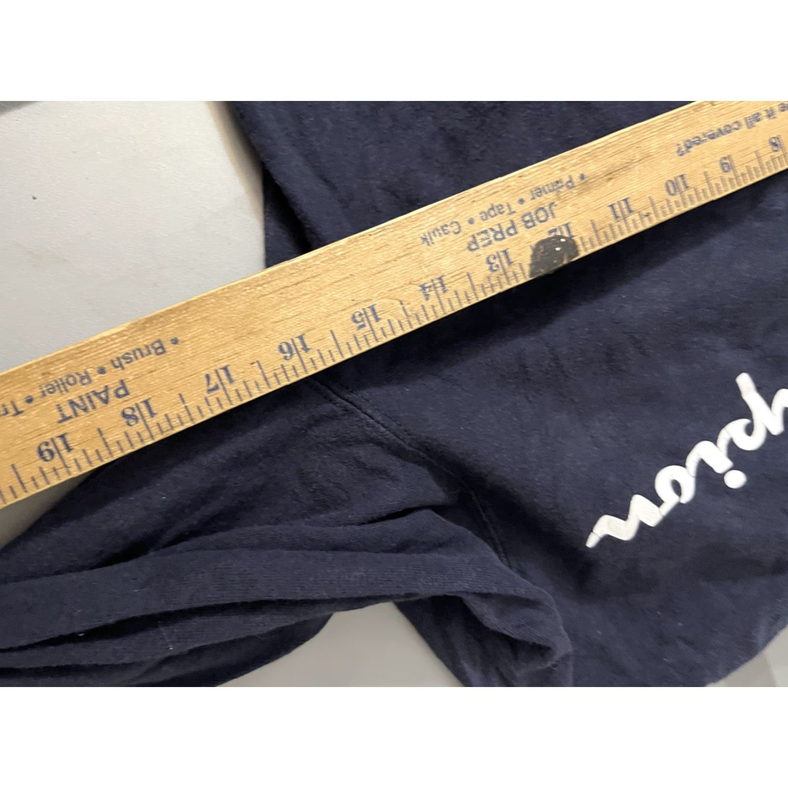 Champion Champion Hoodie Shirt Mens Small Long Sleeve Navy Blue Athletic Logo Vintage? Size US S / EU 44-46 / 1 - 5 Thumbnail