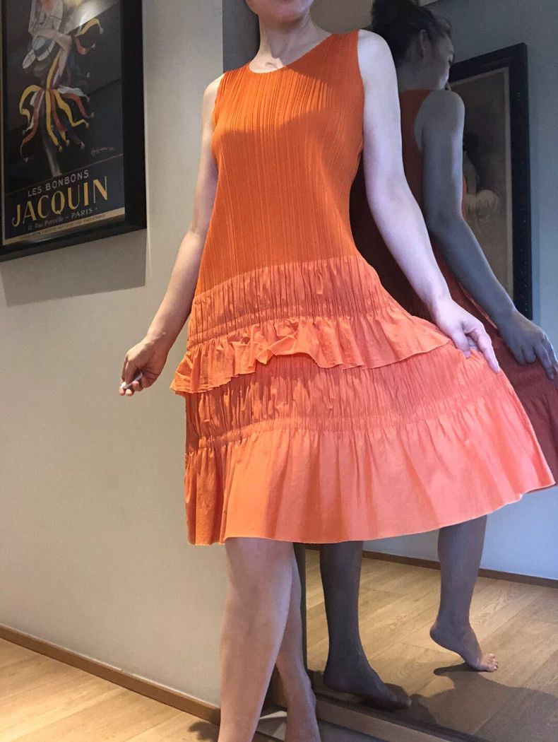 Issey Miyake Issey Miyake size:3 Orange cake pleated dress Size S / US 4 / IT 40 - 4 Thumbnail