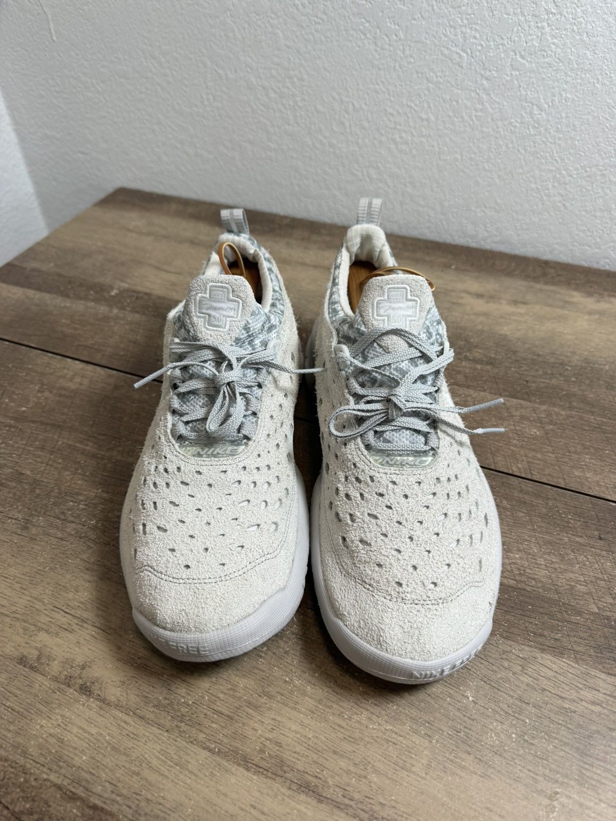 Nike Nike Free Run Trail Suede Shoes (Grey/ White) US 12 Men’s Size US 12 / EU 45 - 3 Thumbnail