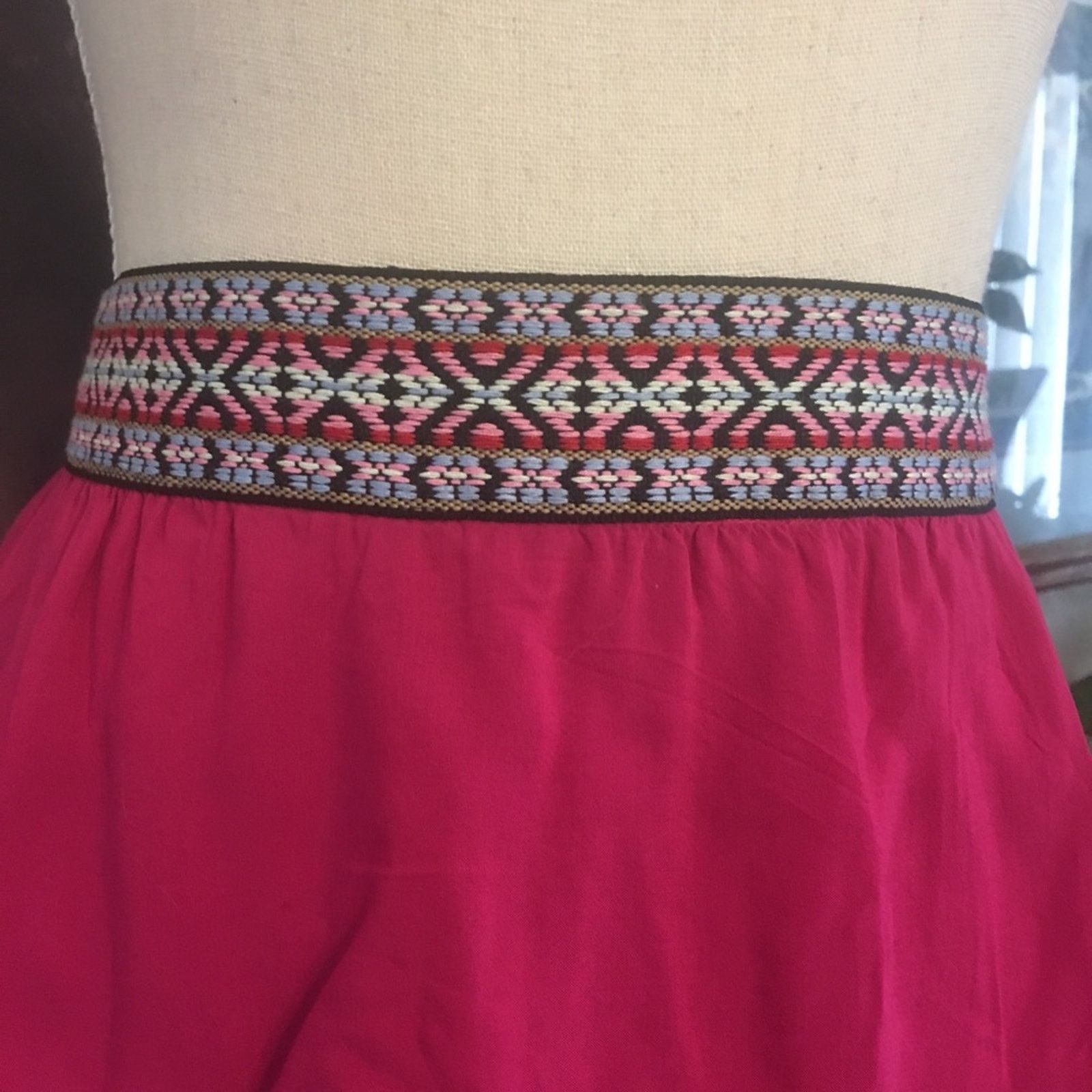 Other Tobi mini pink ruffle embroidered waist skirt NWT Size 32" / US 10 / IT 46 - 3 Thumbnail