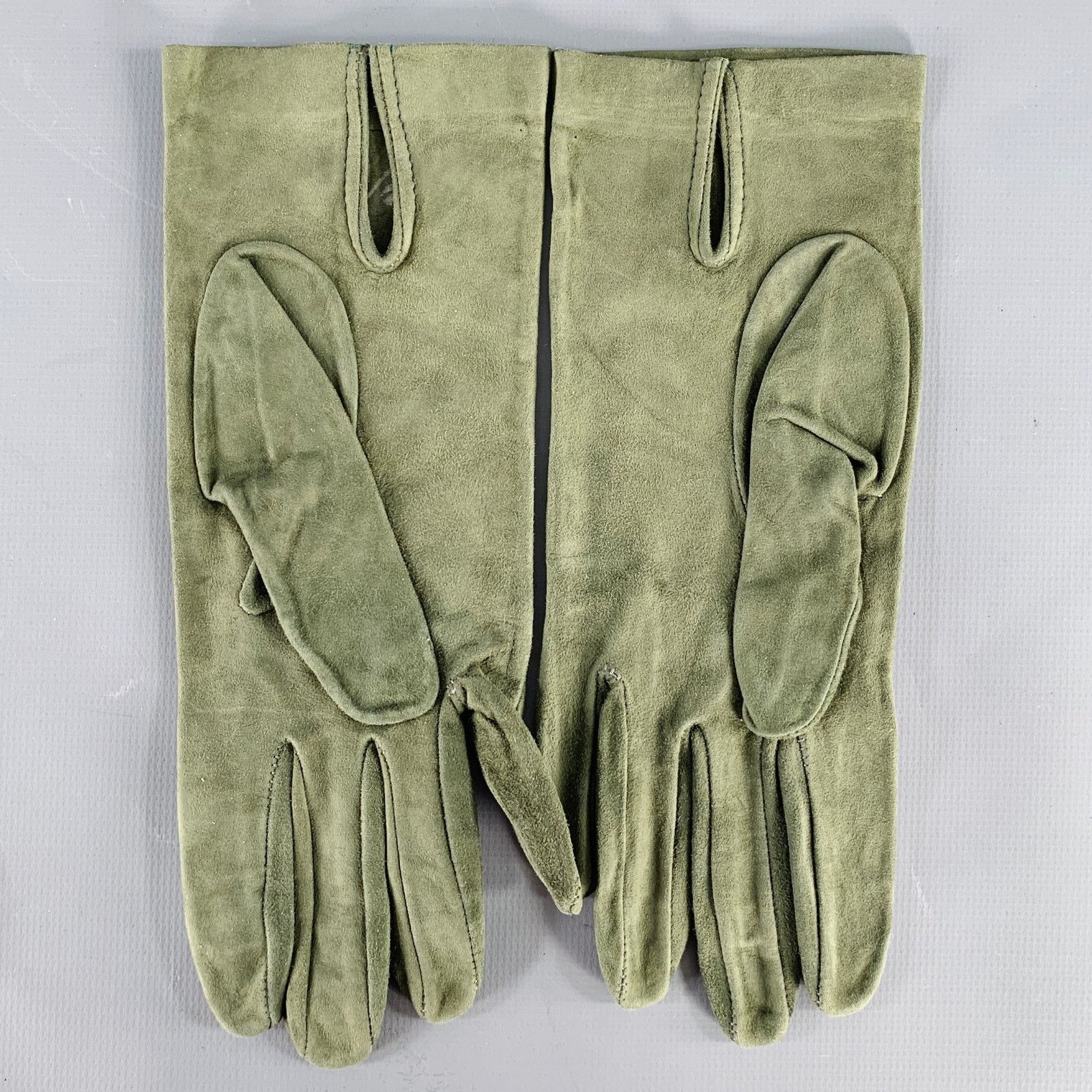 Vintage VINTAGE Size 6.5 Green Suede Gloves Size ONE SIZE - 2 Thumbnail