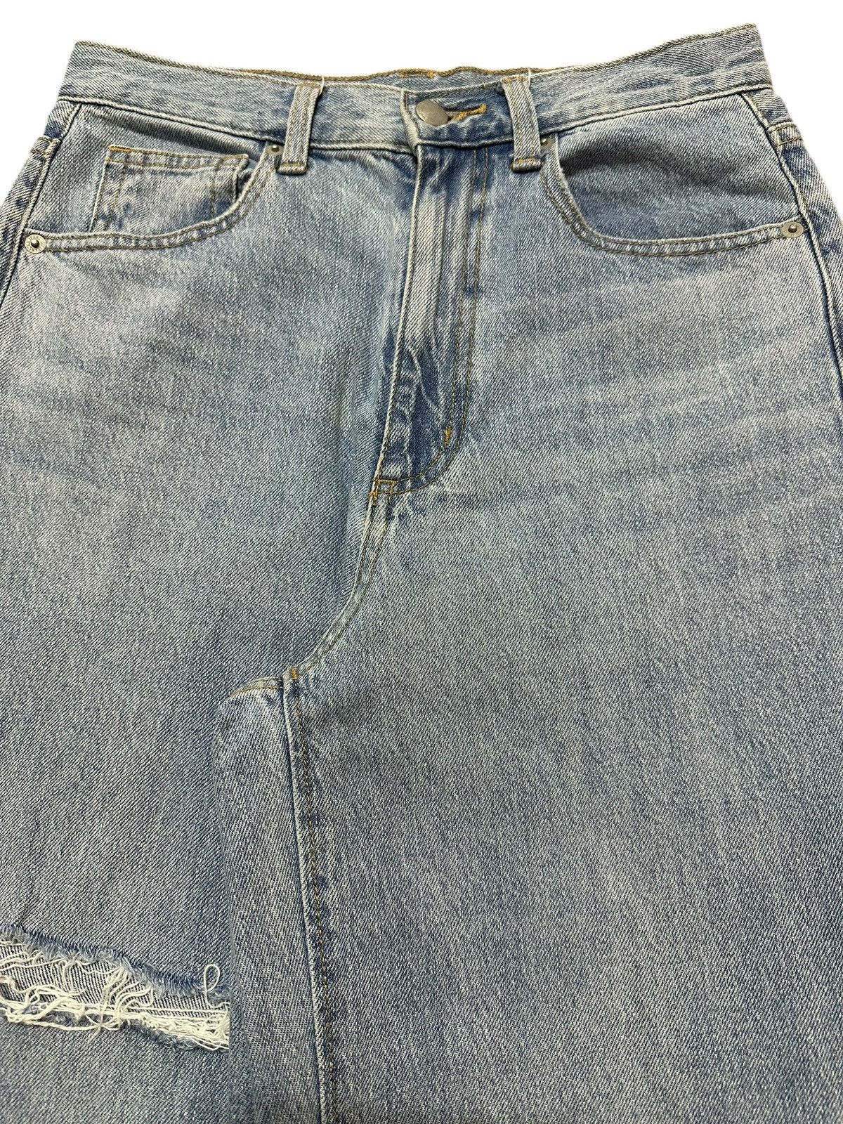GU Vintage Japanese GU Blue Faded Wash Distressed Baggy Jeans Size US 28 / EU 44 - 4 Thumbnail