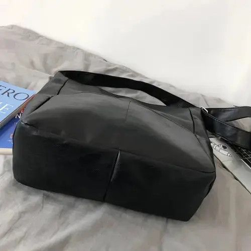 Japanese Brand PU Leather Shoulder Bag Size ONE SIZE - 4 Thumbnail