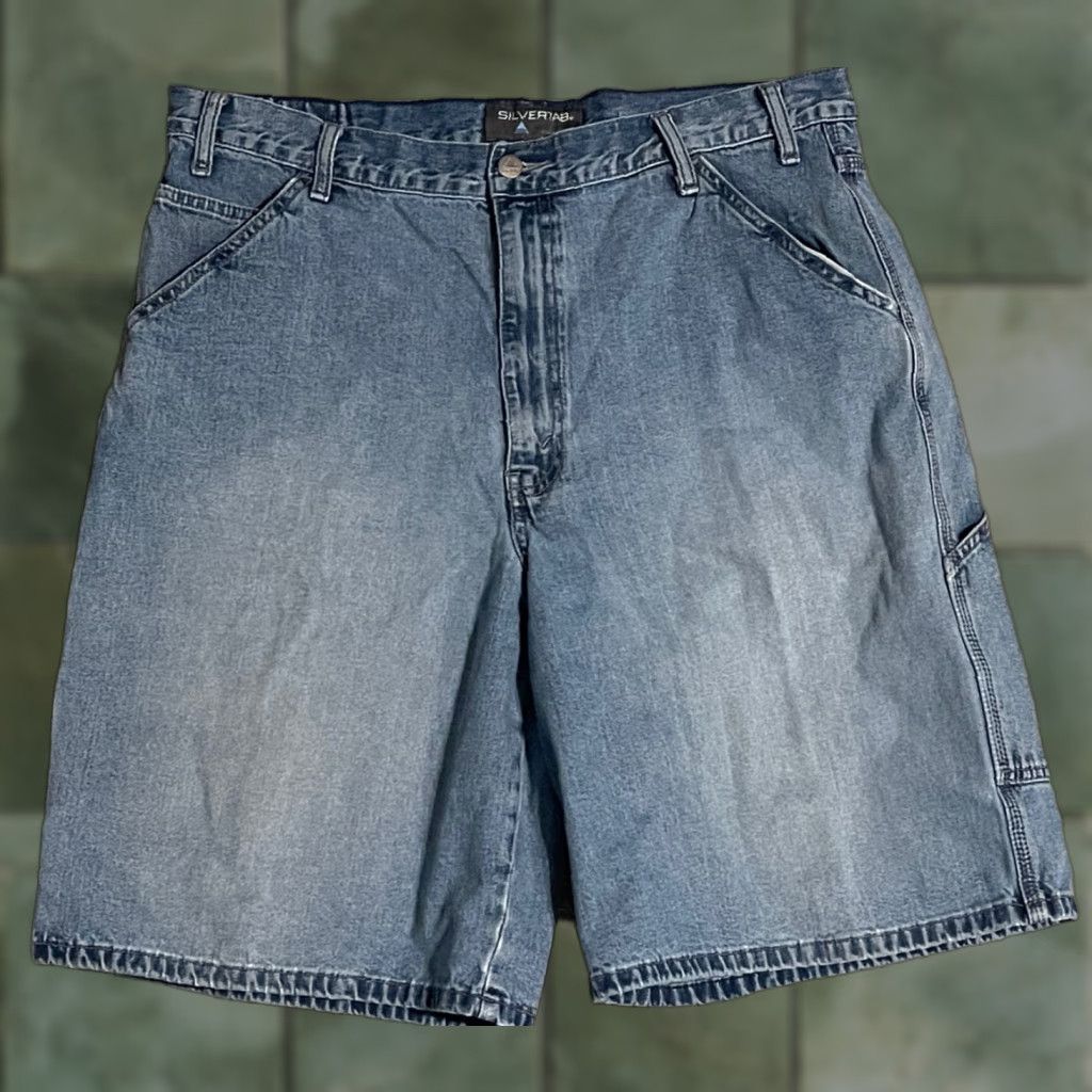 Vintage VINTAGE Levi’s SILVERTAB Baggy Loose Carpenter Blue Jean Skate Shorts Mens 36 Blue 90s Jorts Mens Size US 36 / EU 52 - 1 Thumbnail
