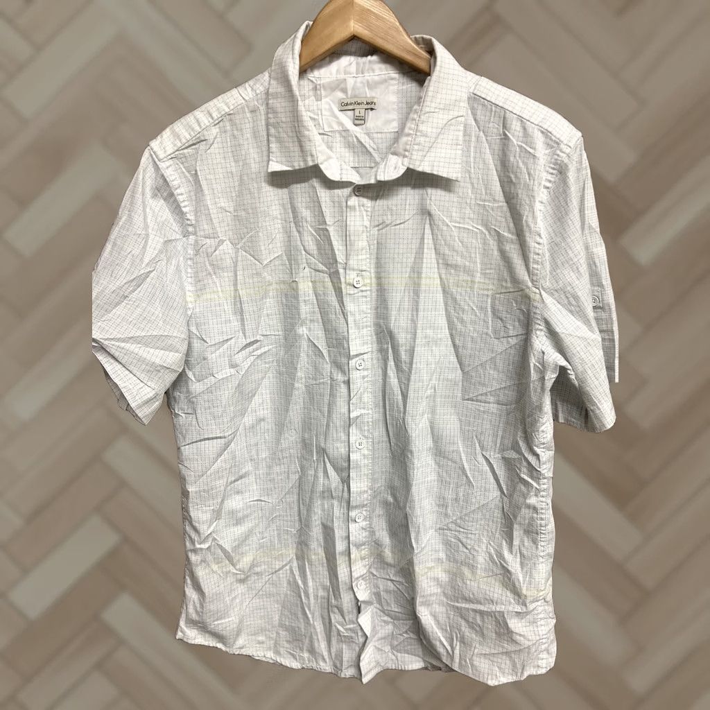 Vintage Calvin Klein Jeans White Button Up Shirt Adult Large Collared Short Sleeve Mens Size US 33 - 1 Thumbnail