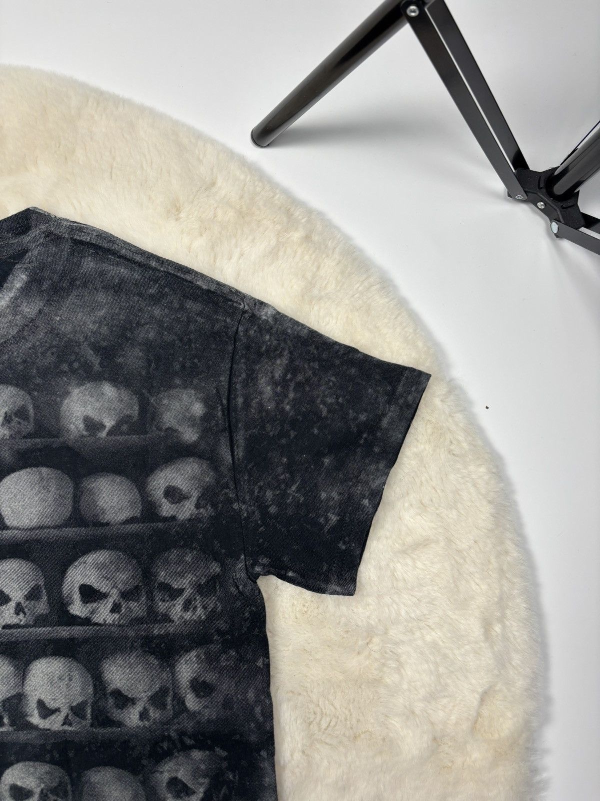 Iron Maiden × Vintage Iron Maiden Vintage 2012 Candle Finger All Over Print Tshirt Size US S / EU 44-46 / 1 - 16 Thumbnail
