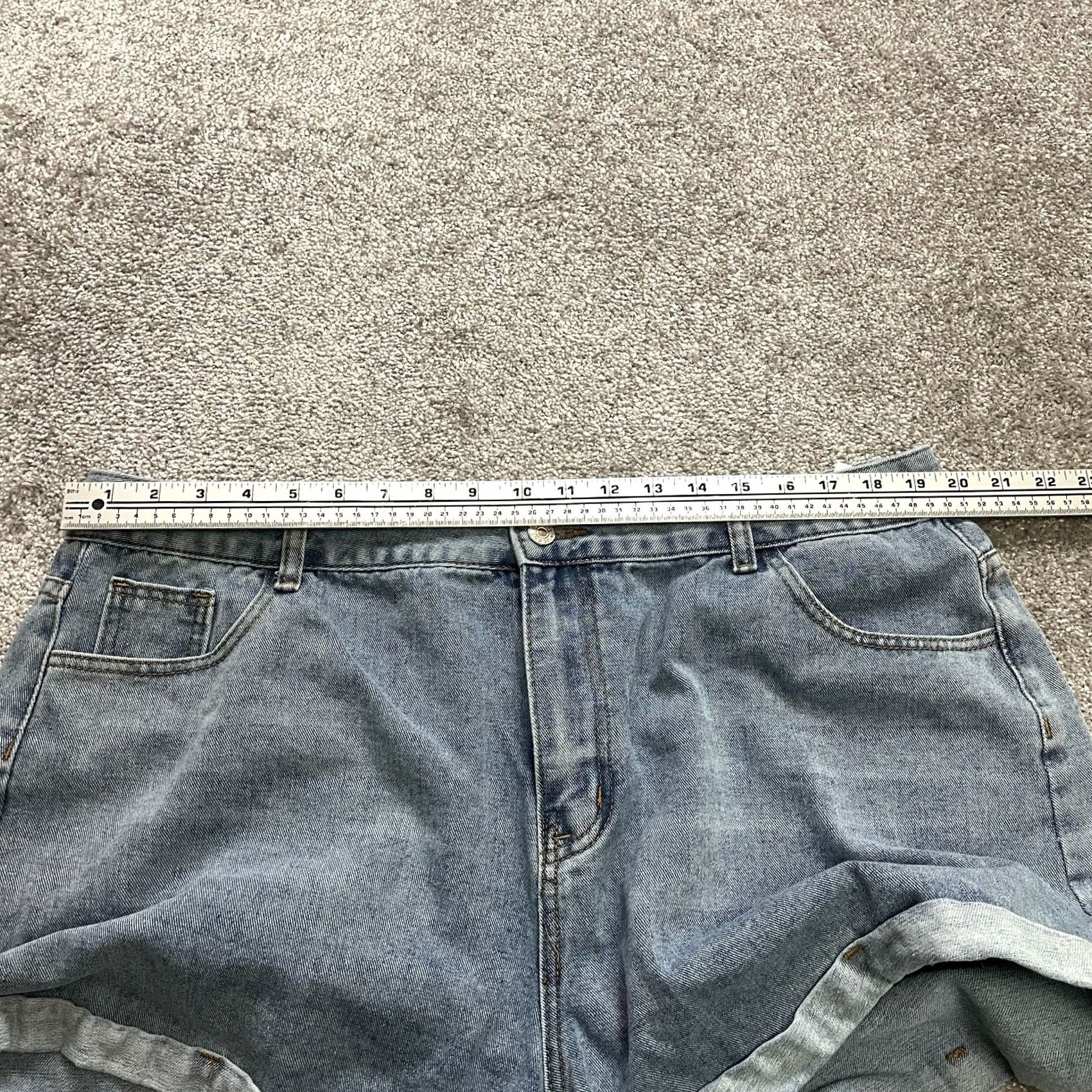 Shein Shein Bermuda Jean Shorts Womens 3XL Blue Denim High Rise Rolled Faded Wash 3" Size 40" / US 18 - 4 Thumbnail