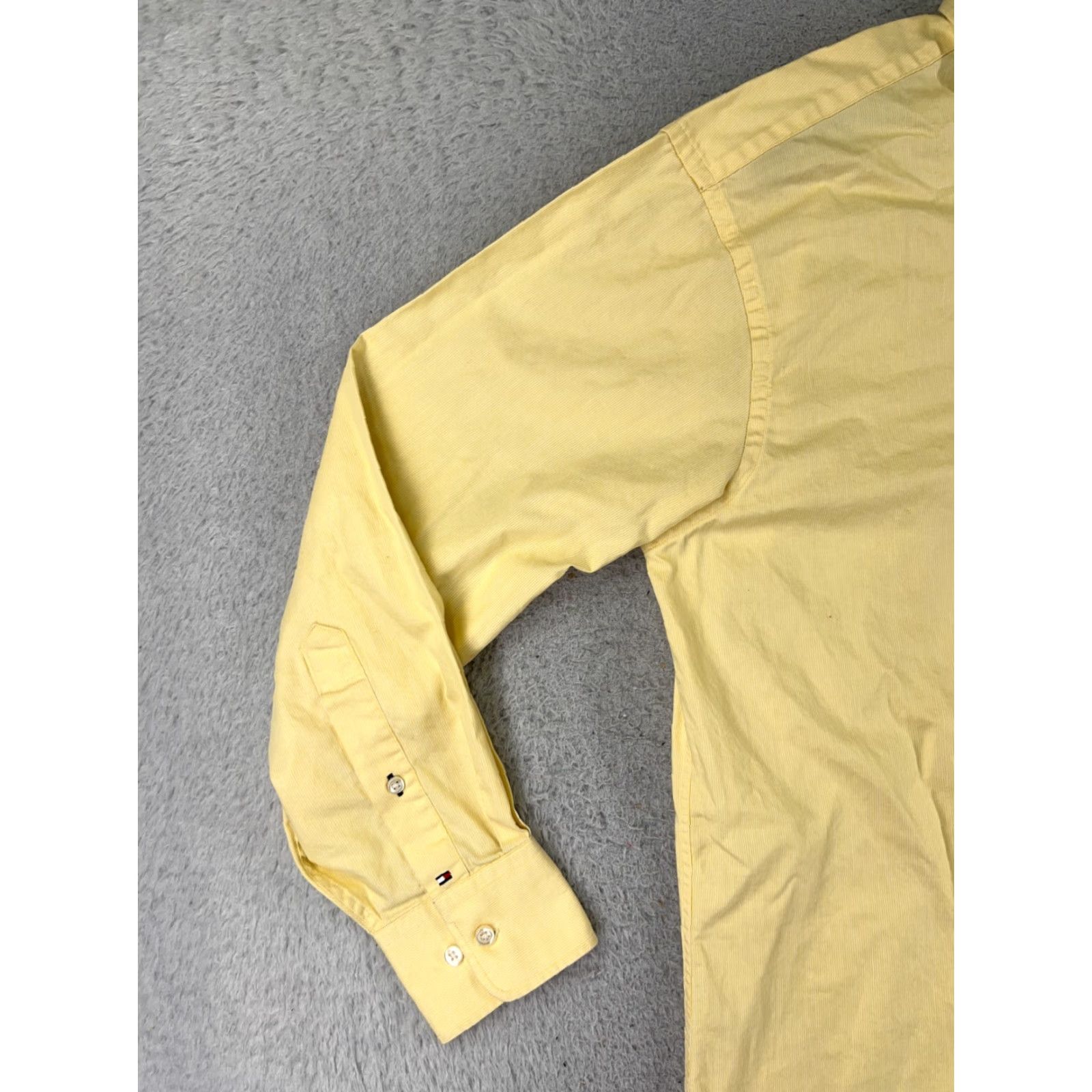 Tommy Hilfiger Tommy Hilfiger Shirt Men 16 Yellow 32-33 Button Regular Fit Pocket Long Sleeve Size US L / EU 52-54 / 3 - 3 Thumbnail