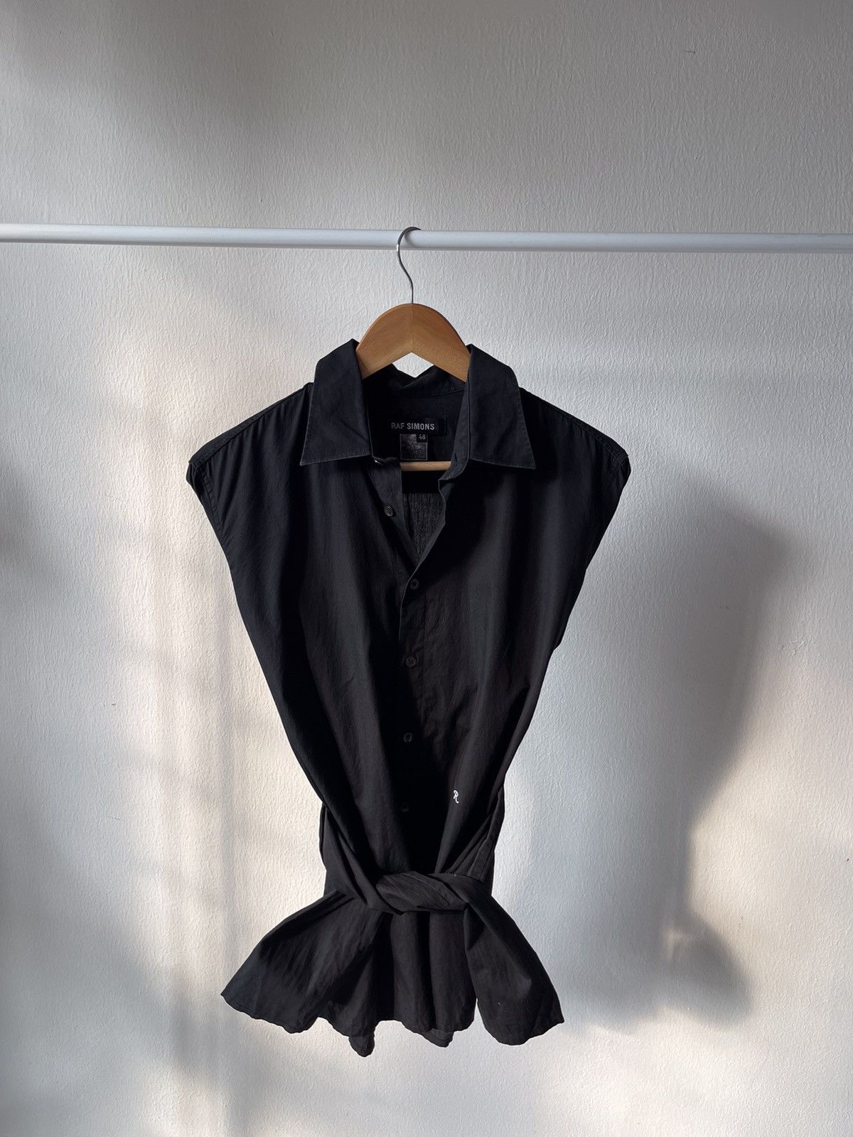 Raf Simons 1999 Raf Simons Elongated Sleeve Shirt Size US M / EU 48-50 / 2 - 5 Thumbnail