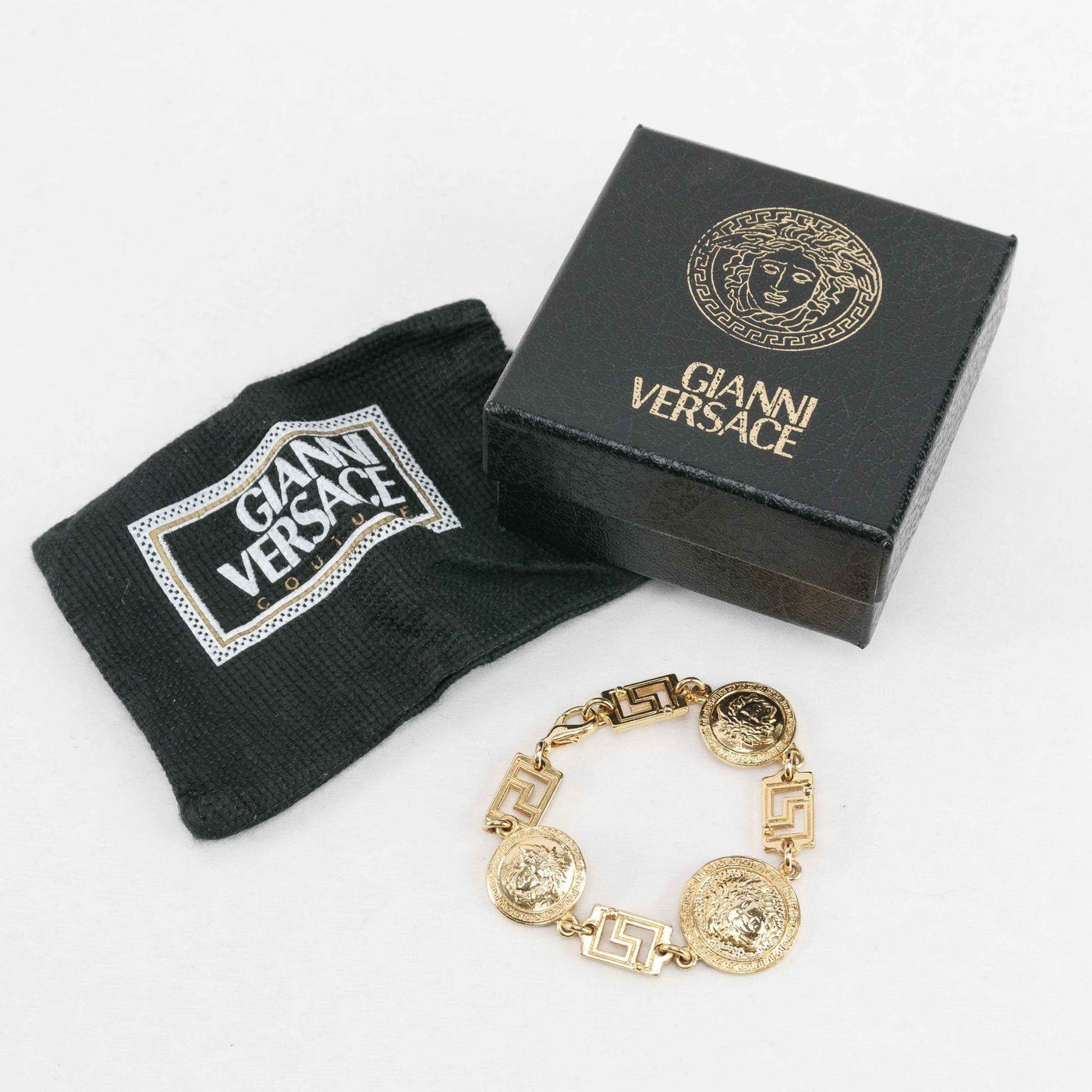 Versace Vintage Gianni Versace Medusa Head Coin Bracelet Size ONE SIZE - 11 Thumbnail