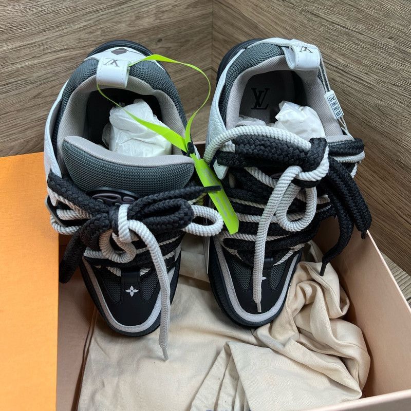 Louis Vuitton Louis Vuitton Skate Low Top Sneakers for All -2508 Size US 7.5 / EU 40-41 - 2 Thumbnail