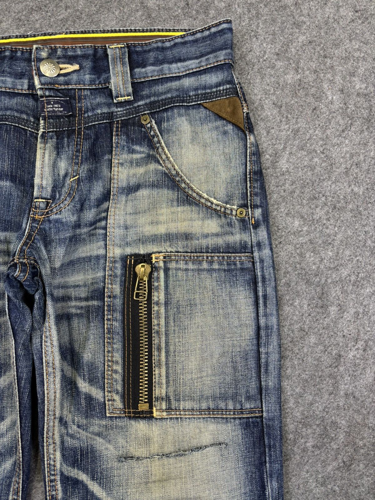 Edwin 💥Thrashed💥Sick Edwin Raw Fades Bush Denim F940 Size US 32 / EU 48 - 3 Thumbnail