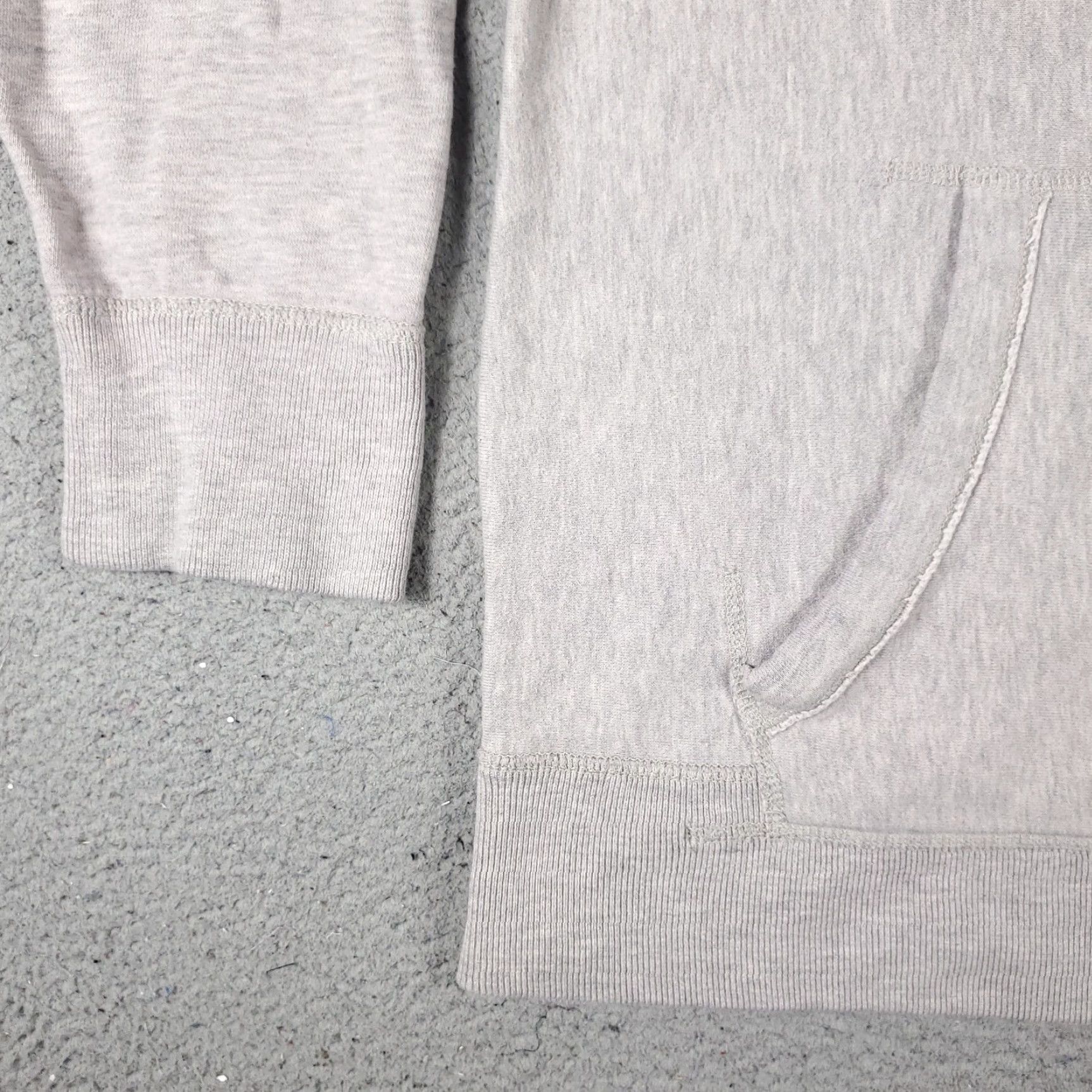 American Eagle Outfitters American Eagle Hoodie Mens Large Gray Casual Pullover Sweatshirt Size US L / EU 52-54 / 3 - 3 Thumbnail