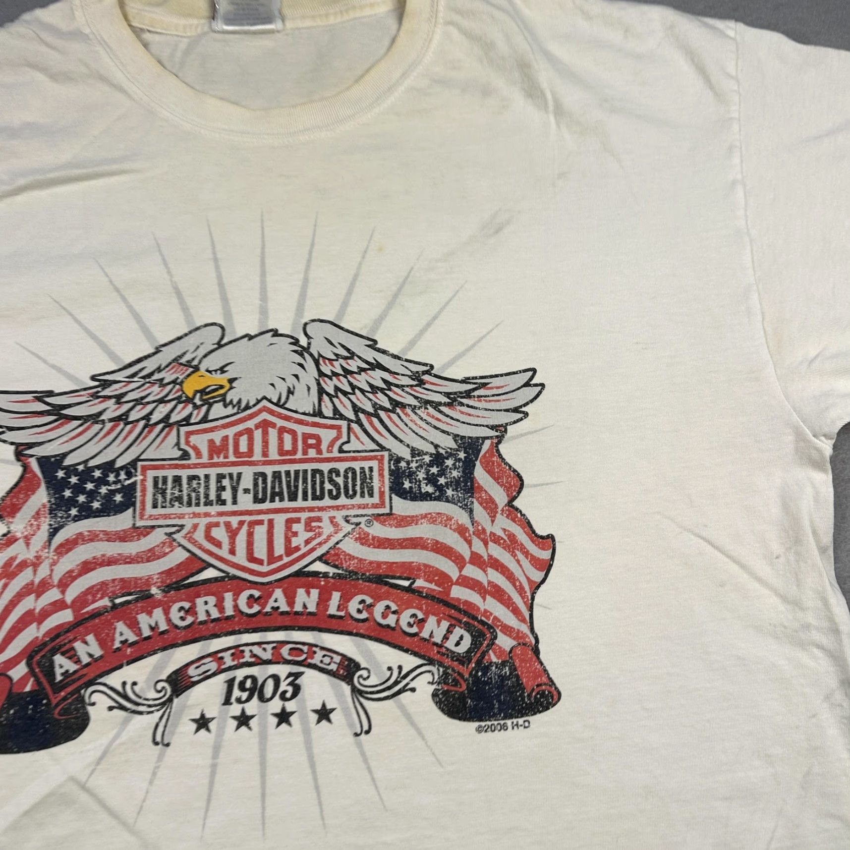 Harley Davidson Harley-Davidson Shirt Mens Large White Eagle American Legend Gainesville Florida Shirt T-Shirt Crew Neck Short Sleeve Graphic Print Vintage No Size US L / EU 52-54 / 3 - 6 Thumbnail