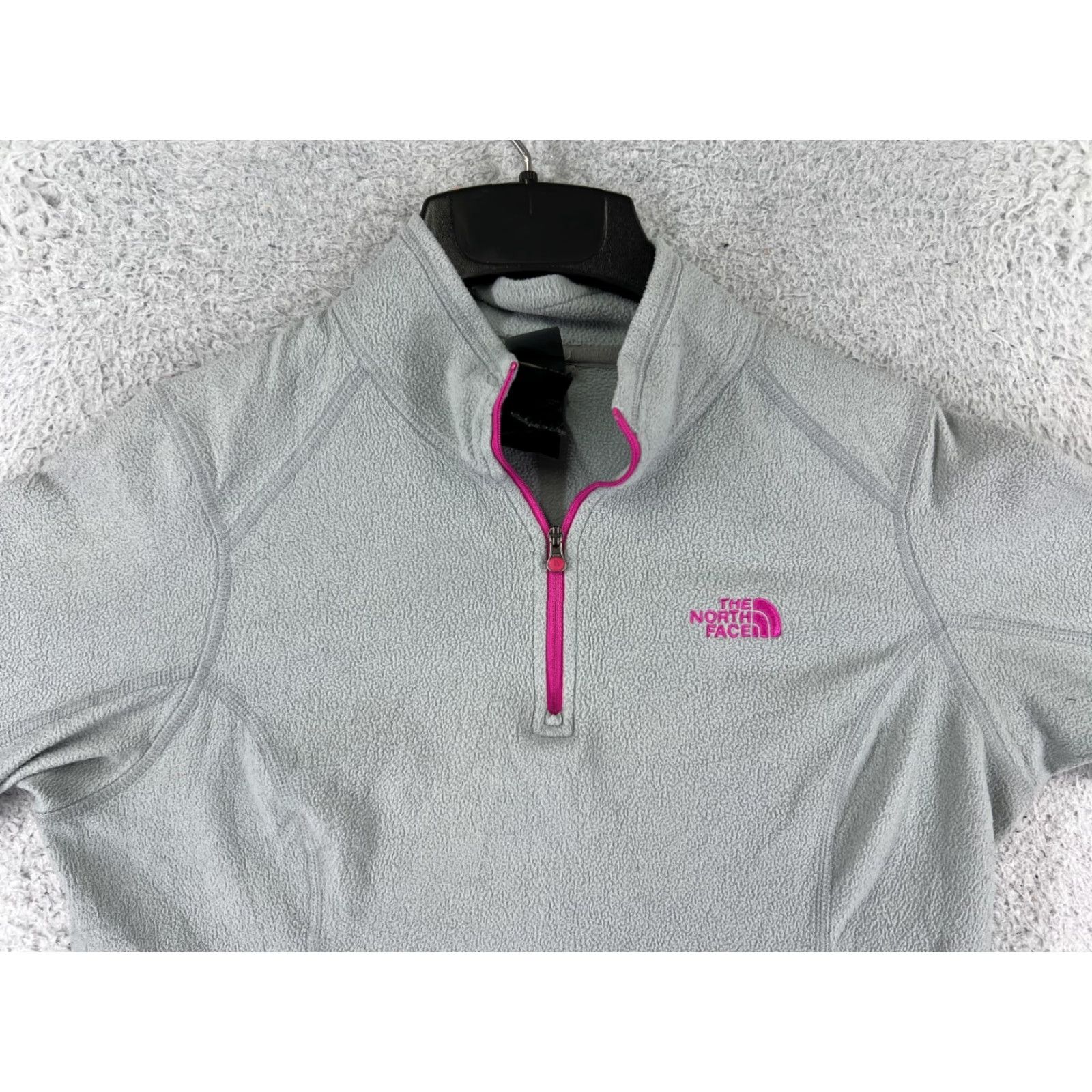 The North Face VINTAGE The North Face Sweater Womens Medium Gray 1/4 Zip Polyester Fleece Mock Neck Size M / US 6-8 / IT 42-44 - 7 Thumbnail