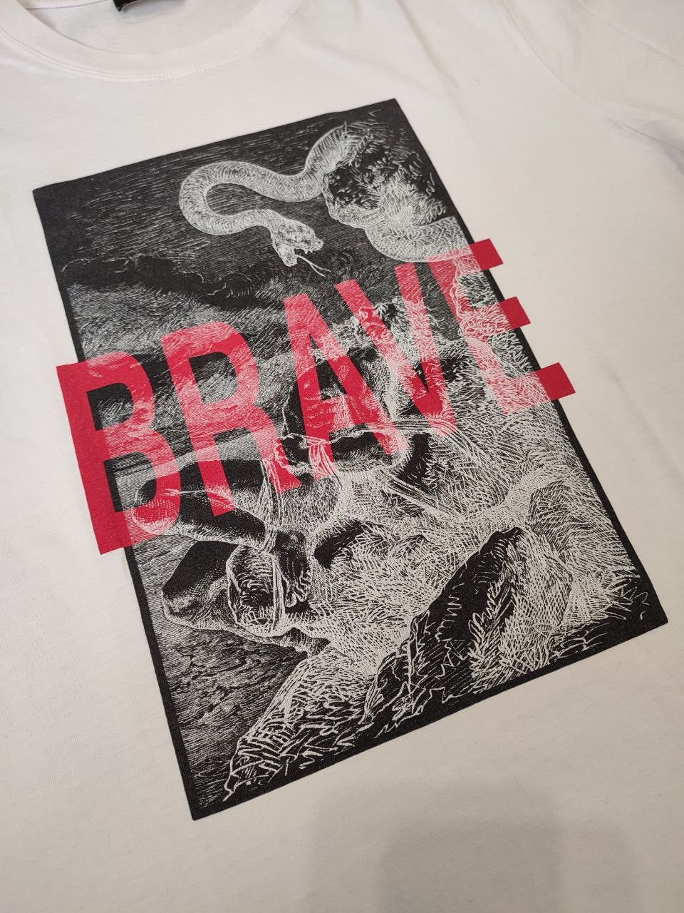 Diesel T Shirt Diesel Graphic Dragon Print Grunge 1 of 1 Size US M / EU 48-50 / 2 - 4 Thumbnail