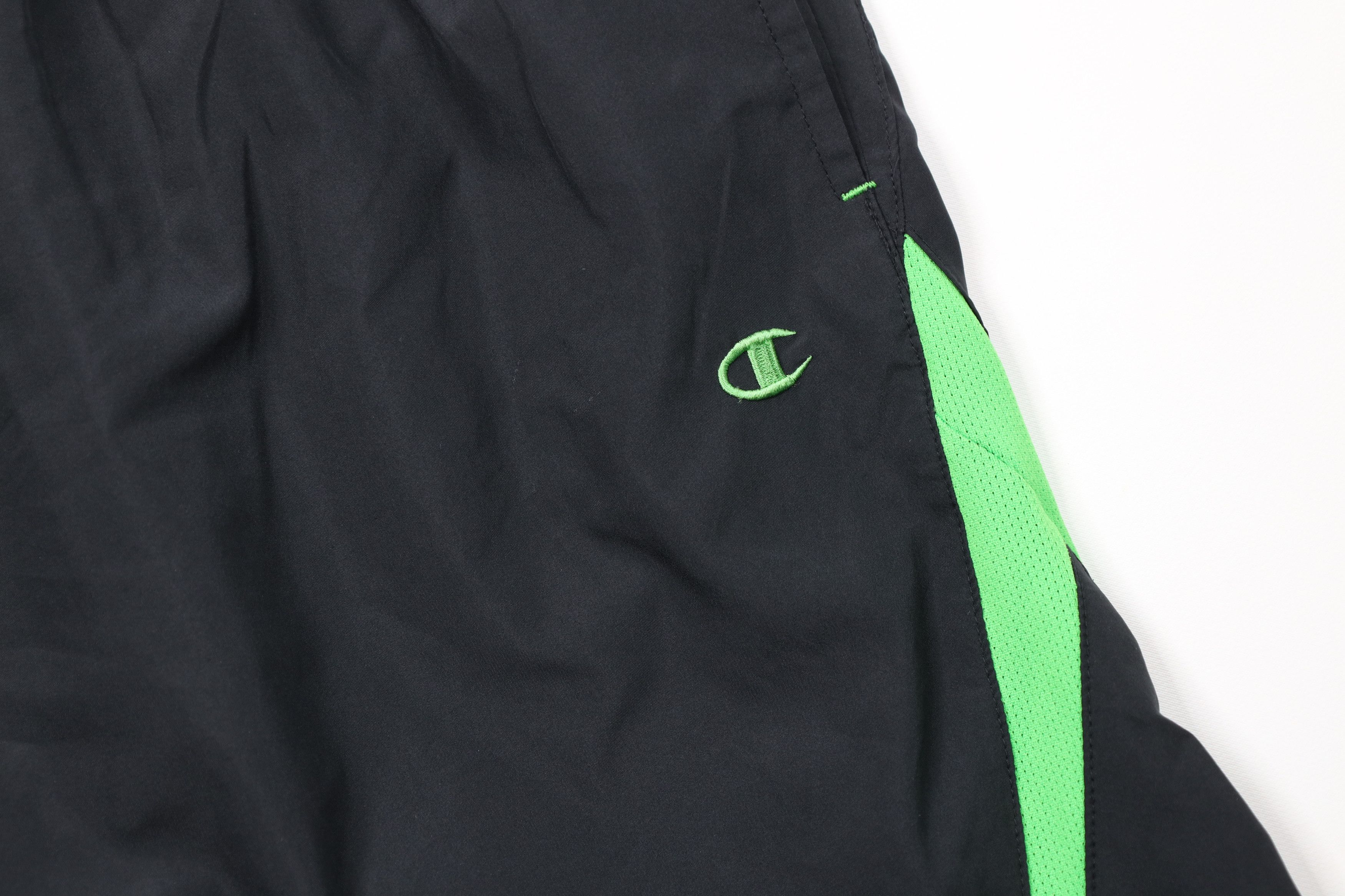 Champion Vintage 90s Y2K Champion Running Jogging Soccer Shorts Black Size US 36 / EU 52 - 5 Thumbnail