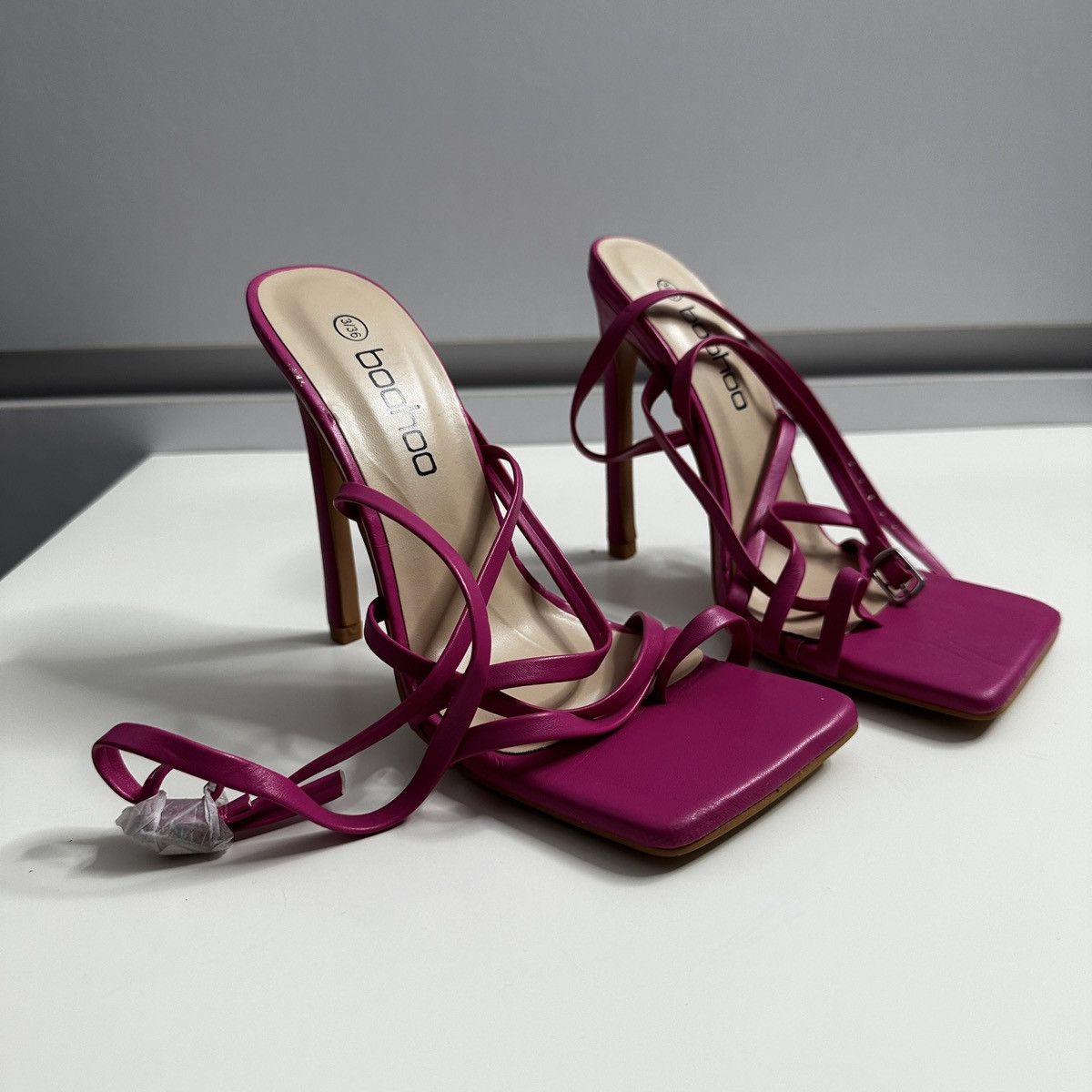 Designer Boohoo sandals shoes women’s Size US 5 / IT 35 - 1 Thumbnail