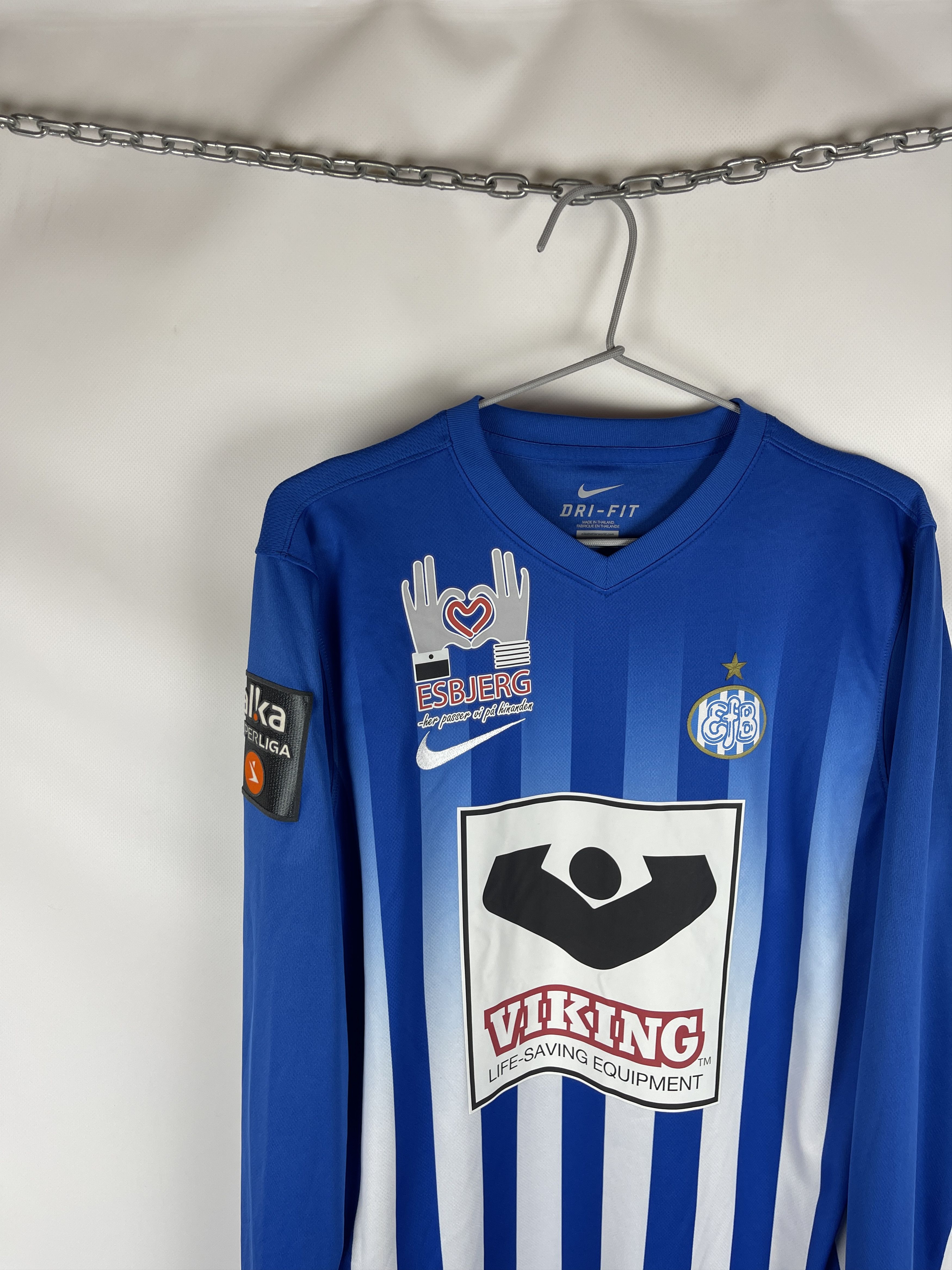 Nike Nike Esbjerg fB 2016 2017 home #32 Hagelskjaer soccer jersey Size US M / EU 48-50 / 2 - 2 Thumbnail