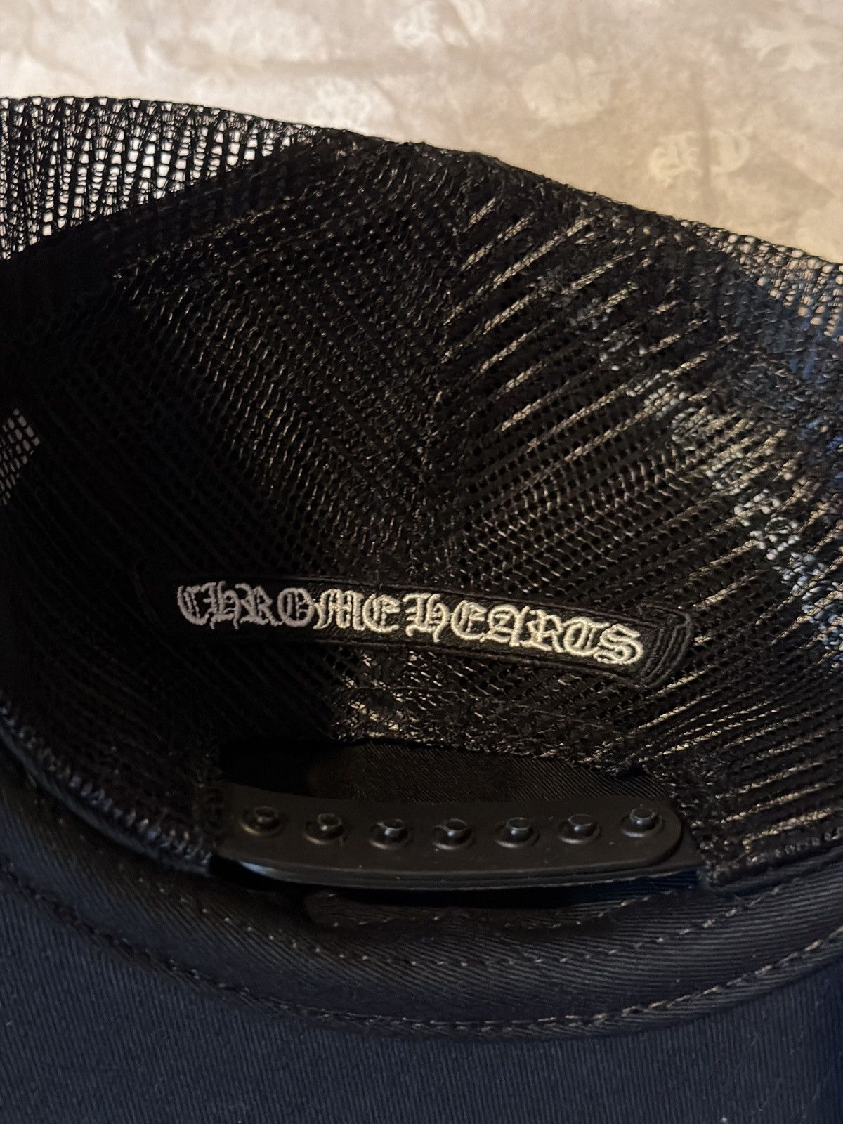 Chrome Hearts Chrome hearts black white cemetery cross patch trucker hat Size ONE SIZE - 12 Thumbnail